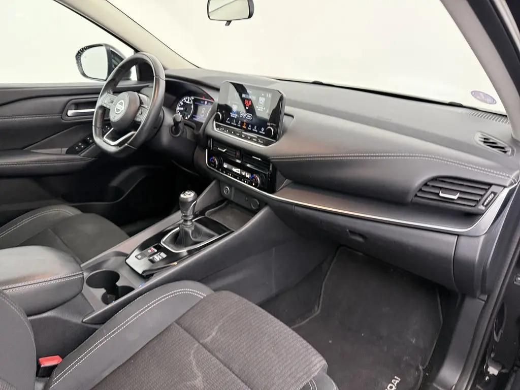 Nissan Qashqai, 1.3T 110kW ACC Panorama DPH - fotka 4