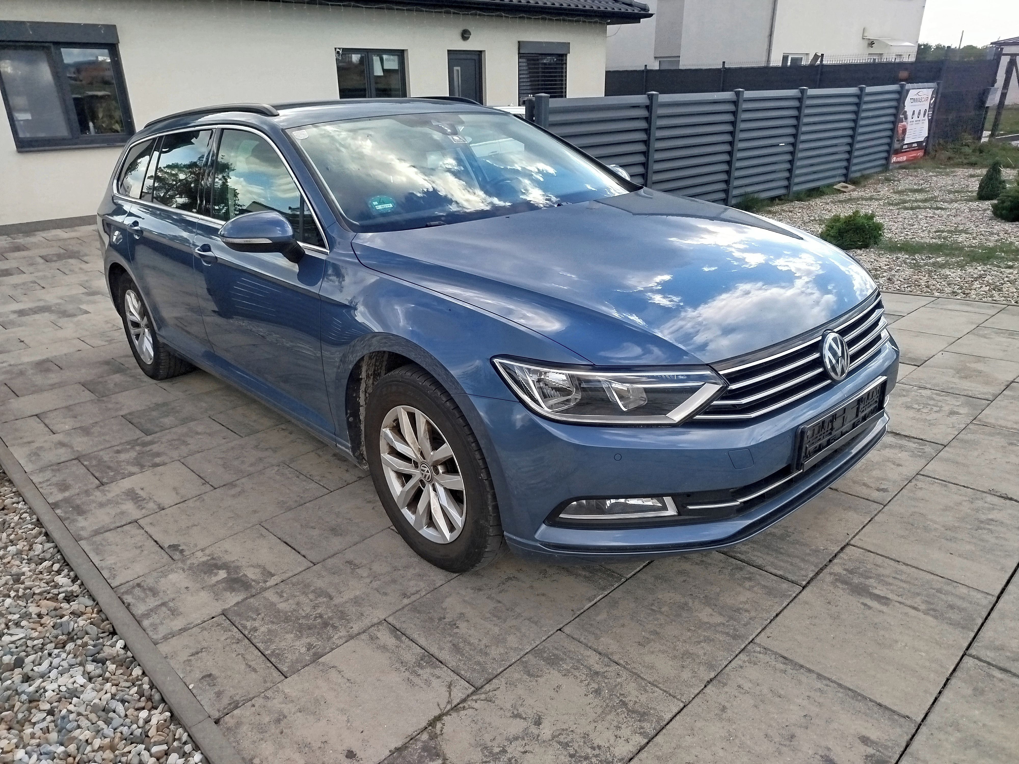 Volkswagen Passat, DSG-Top stav,servis - fotka 3