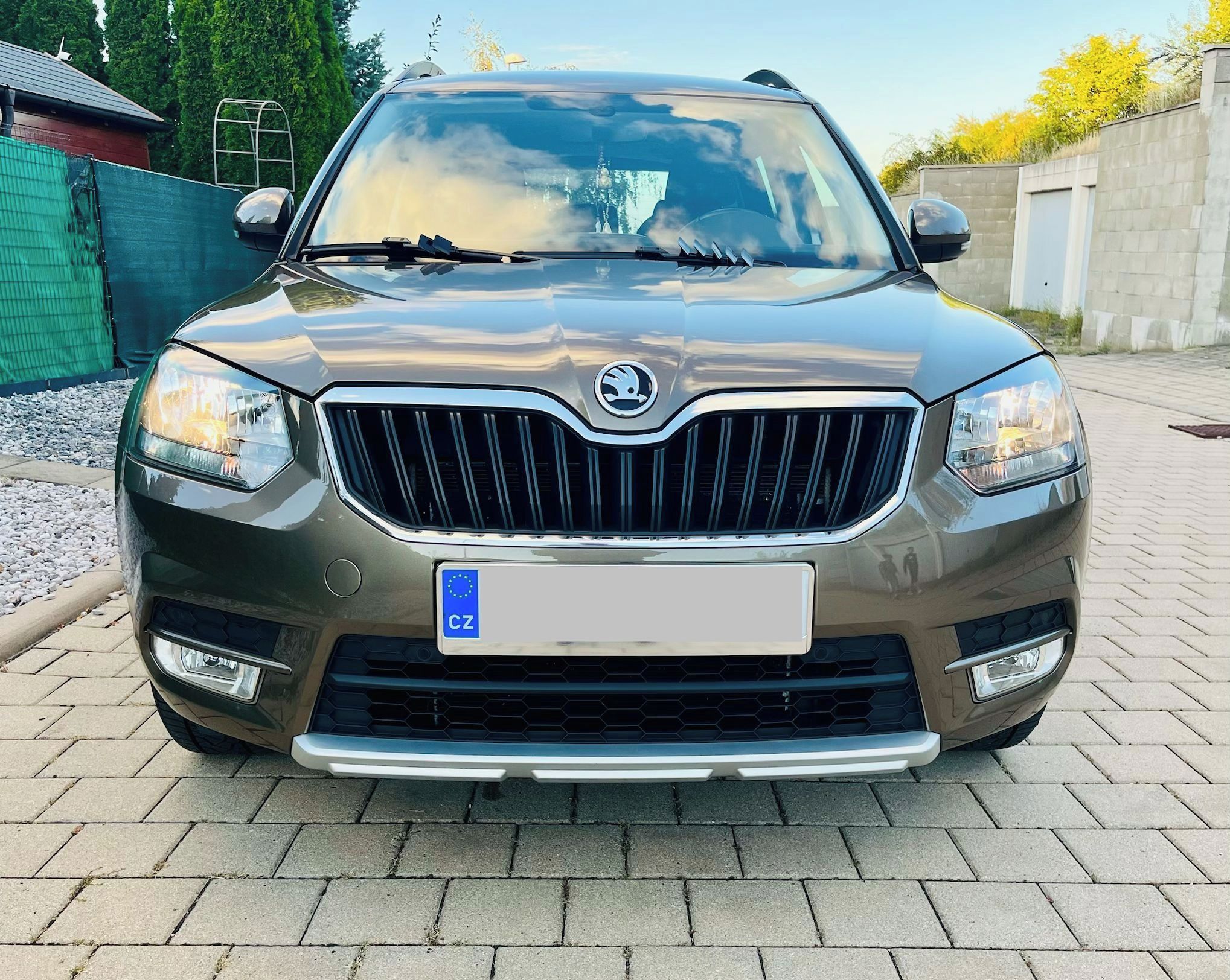 Škoda Yeti, 1.4TSI 4x4 DSG AUTOMAT - fotka 3