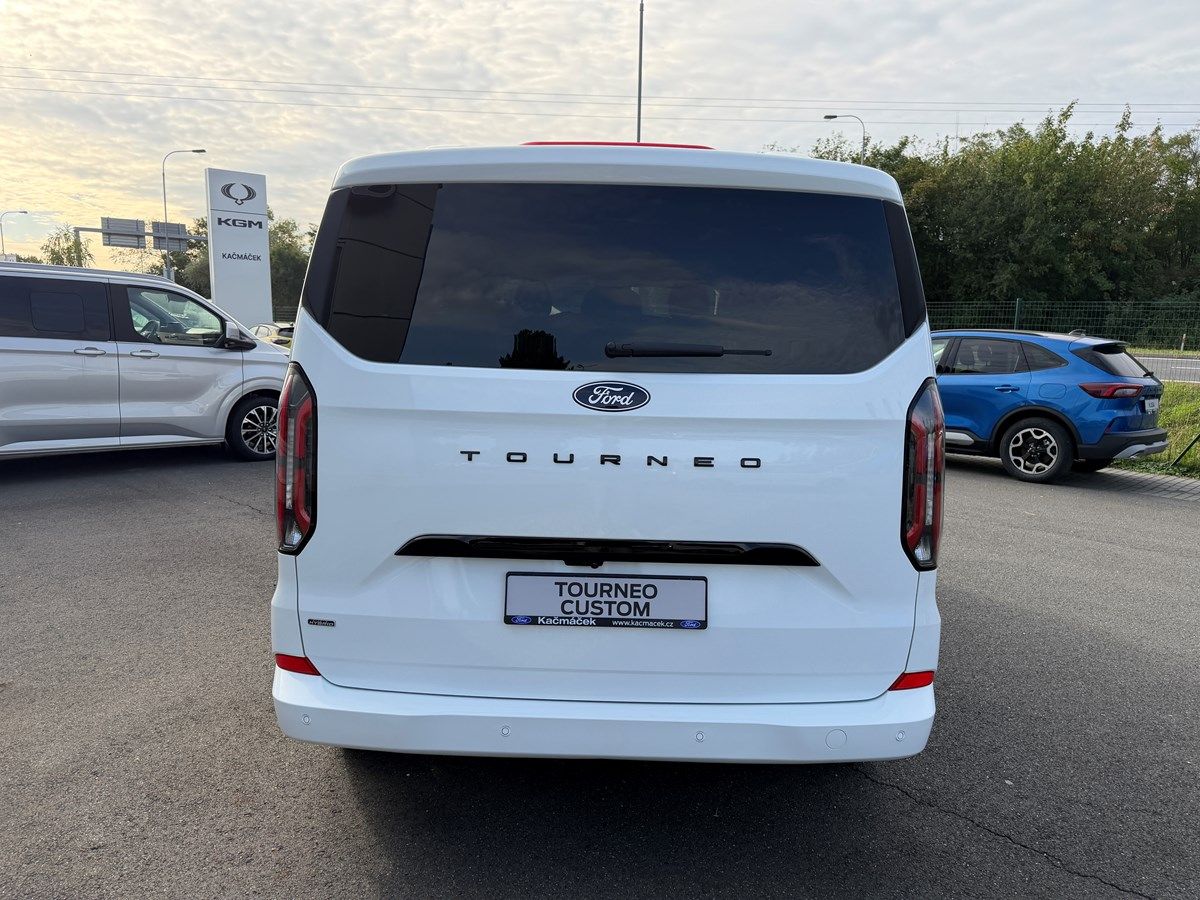 Ford Tourneo Custom, Titanium X L1, 2.5 Duratec Hyb - fotka 4