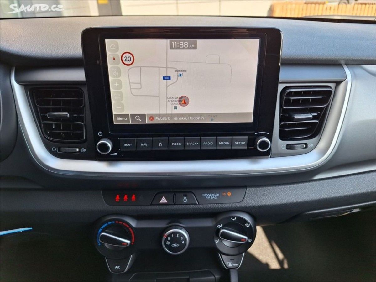 Kia Stonic, 1,2 SPIN - fotka 4