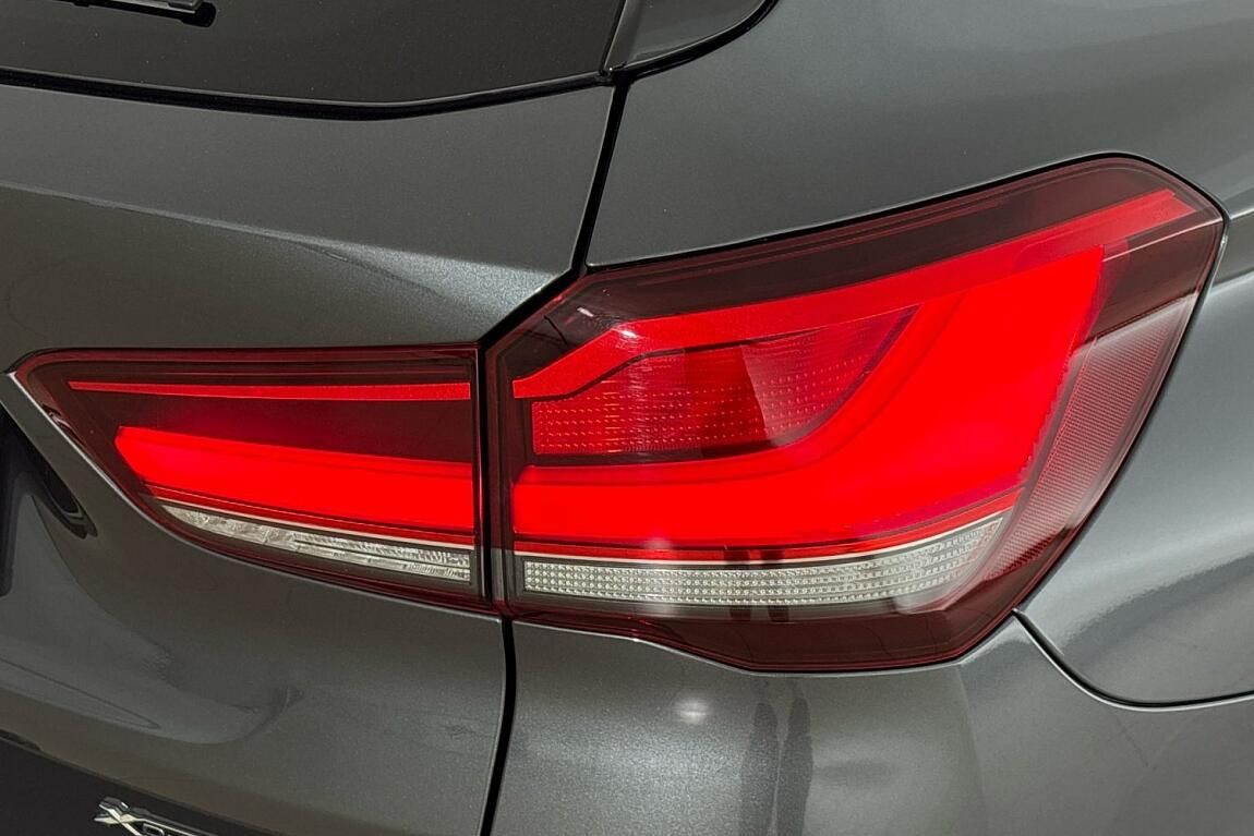 BMW X1, xDrive18d - fotka 5