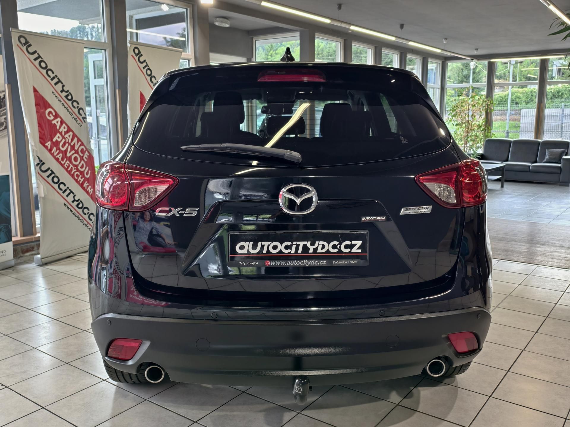 Mazda CX-5, 2.0 i 121kW VÝHŘEVY, PDC, TEMP - fotka 6