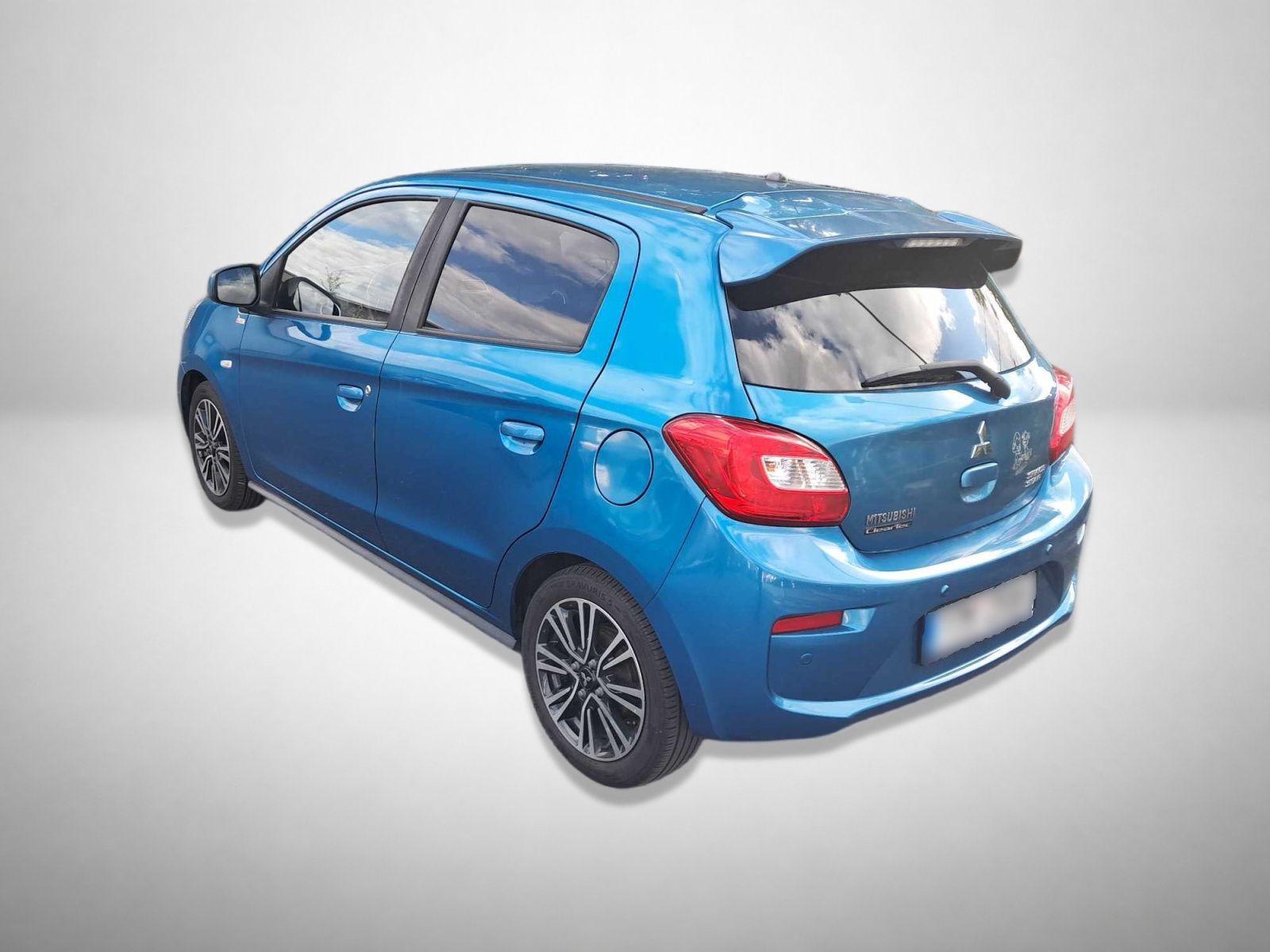 Mitsubishi Space Star, 1.2 MIVEC, Invite, ČR,1.maj - fotka 2