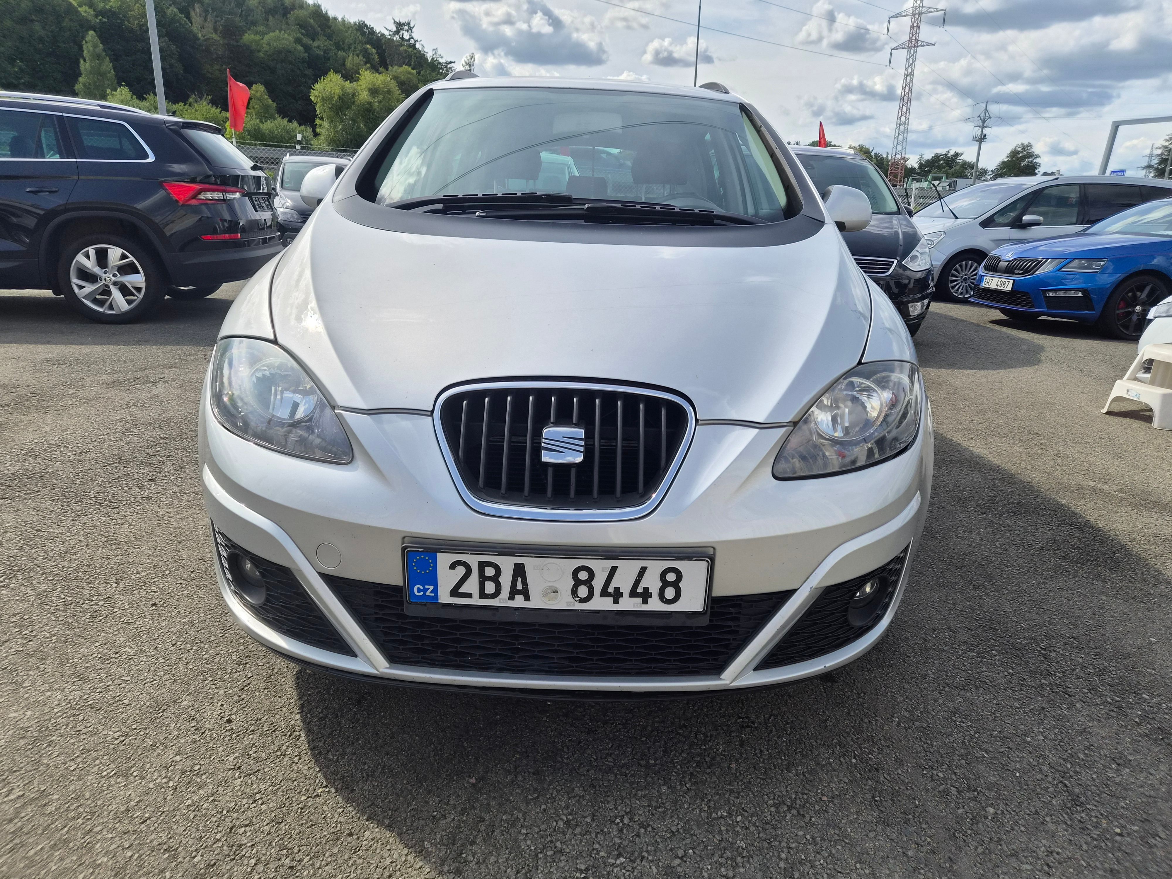 Seat Altea, XL 1,6TDI 66 KW ROZVODY 11/25 - fotka 6