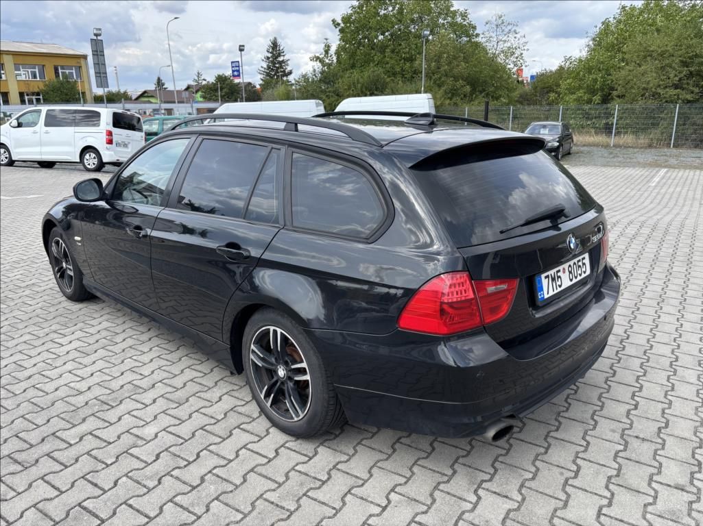 BMW Řada 3, 2,0 D XDRIVE - fotka 6
