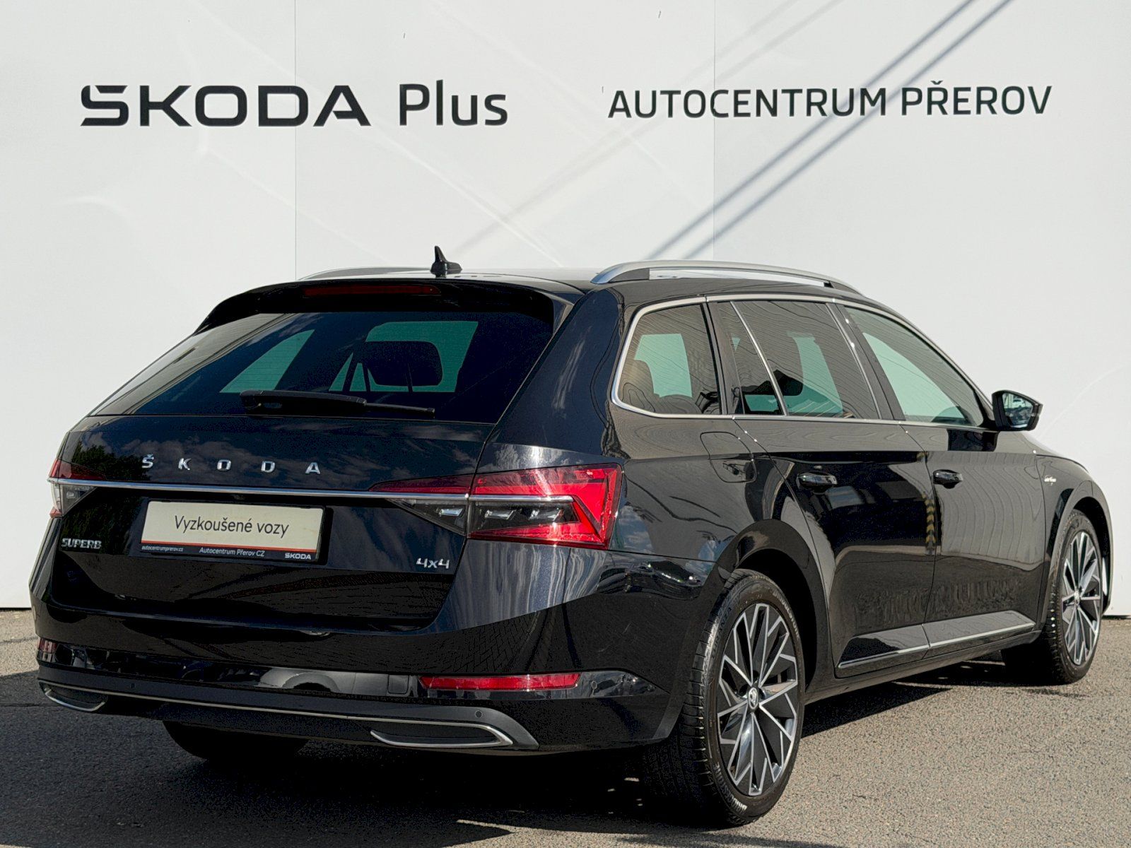 Škoda Superb, 2.0 TDI 147kW 4x4 DSG L&K - fotka 2