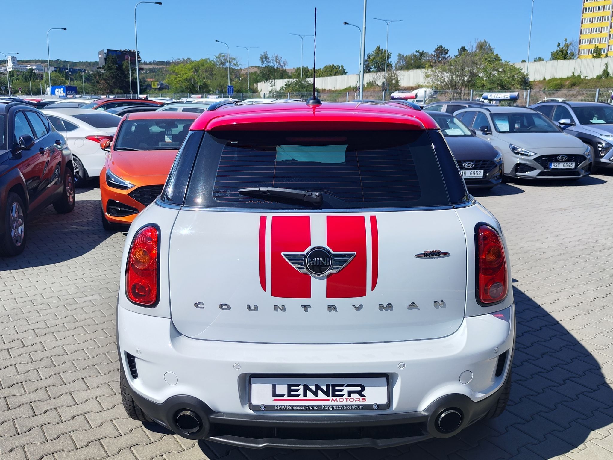 Mini Countryman, 1.6/160kW JCW 4x4 ČR - fotka 6