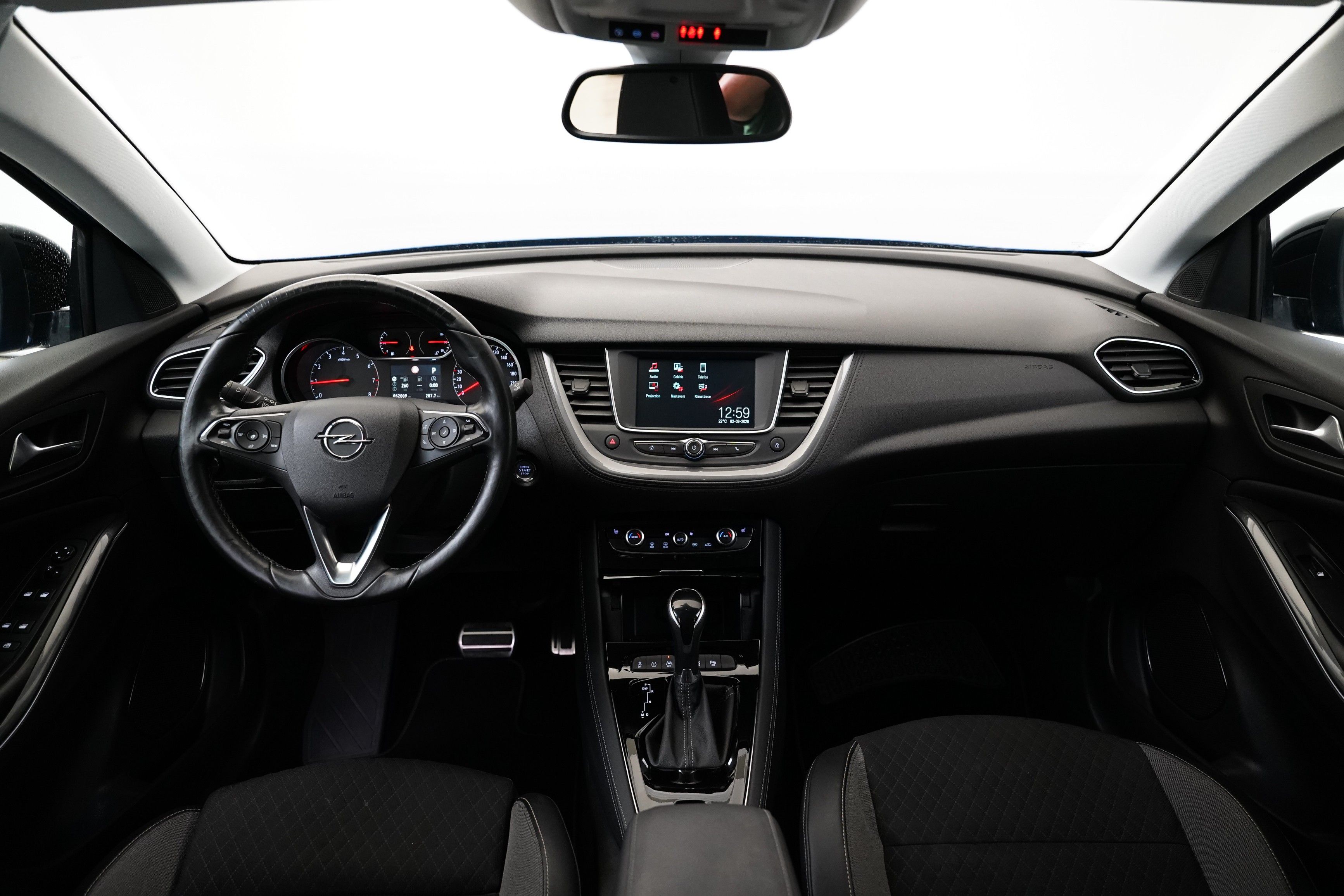 Opel Grandland X, 1.2 Turbo 96 kW Innovation - fotka 5