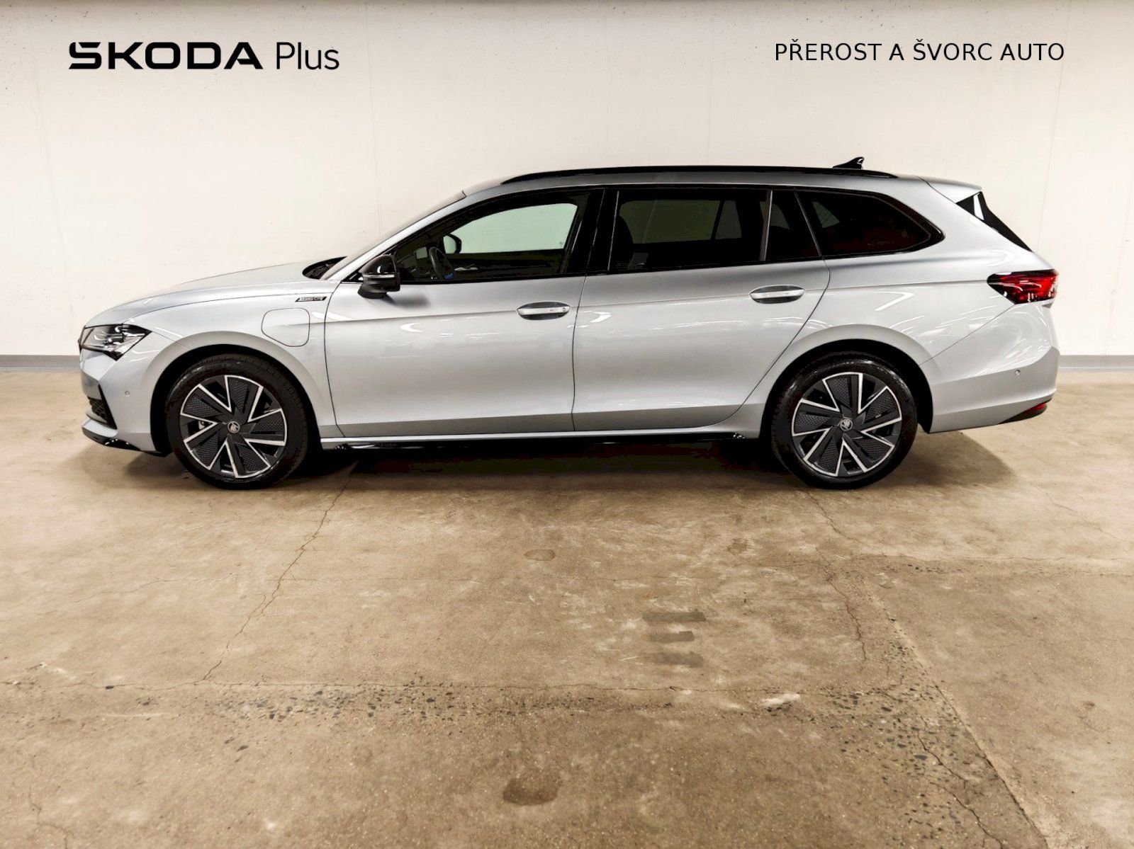 Škoda Superb, Combi iV 1.5 TSI 150 kW DSG Sp - fotka 3
