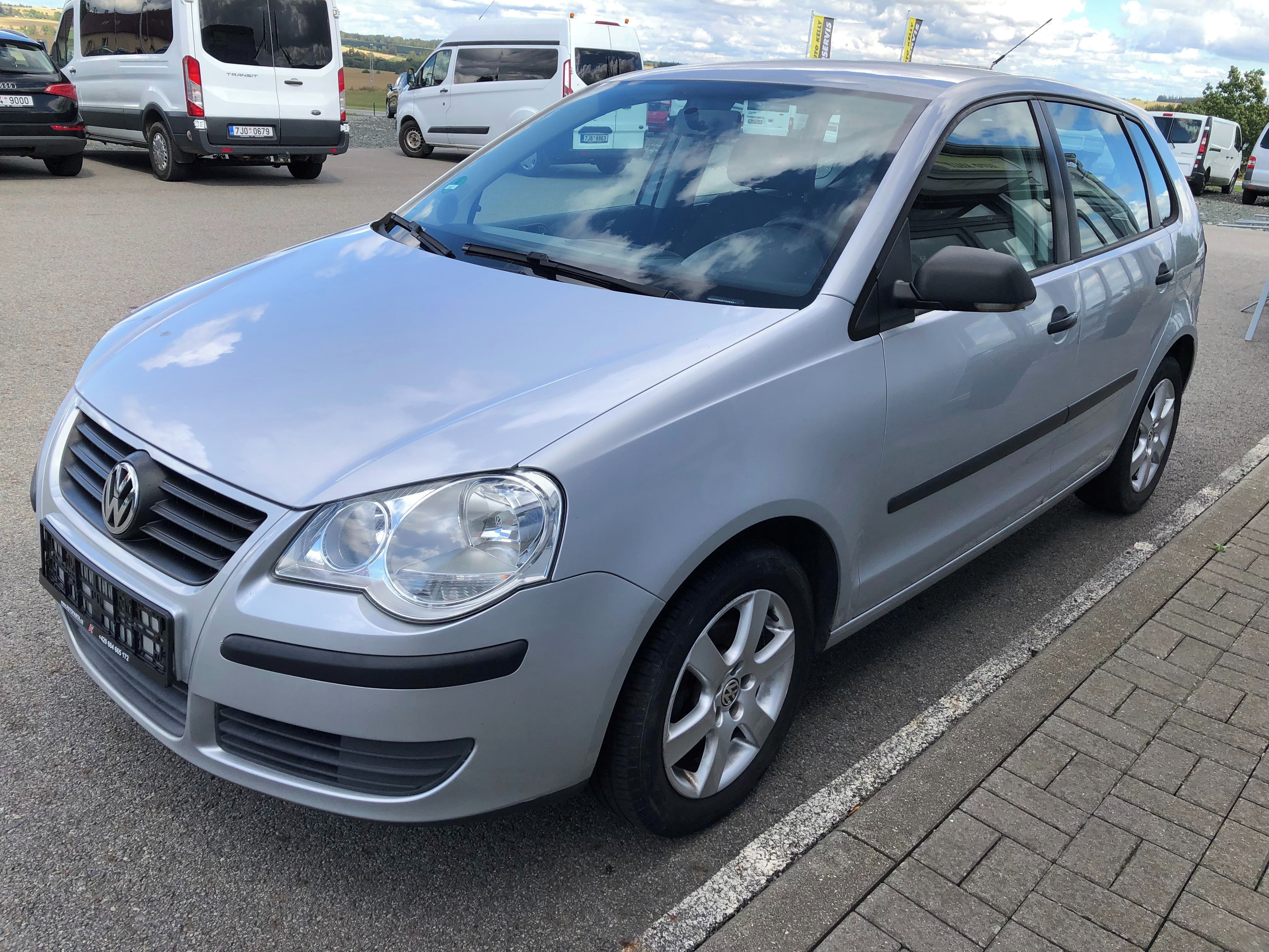 Volkswagen Polo, 1,2 12V nová STK a rozvody - fotka 3
