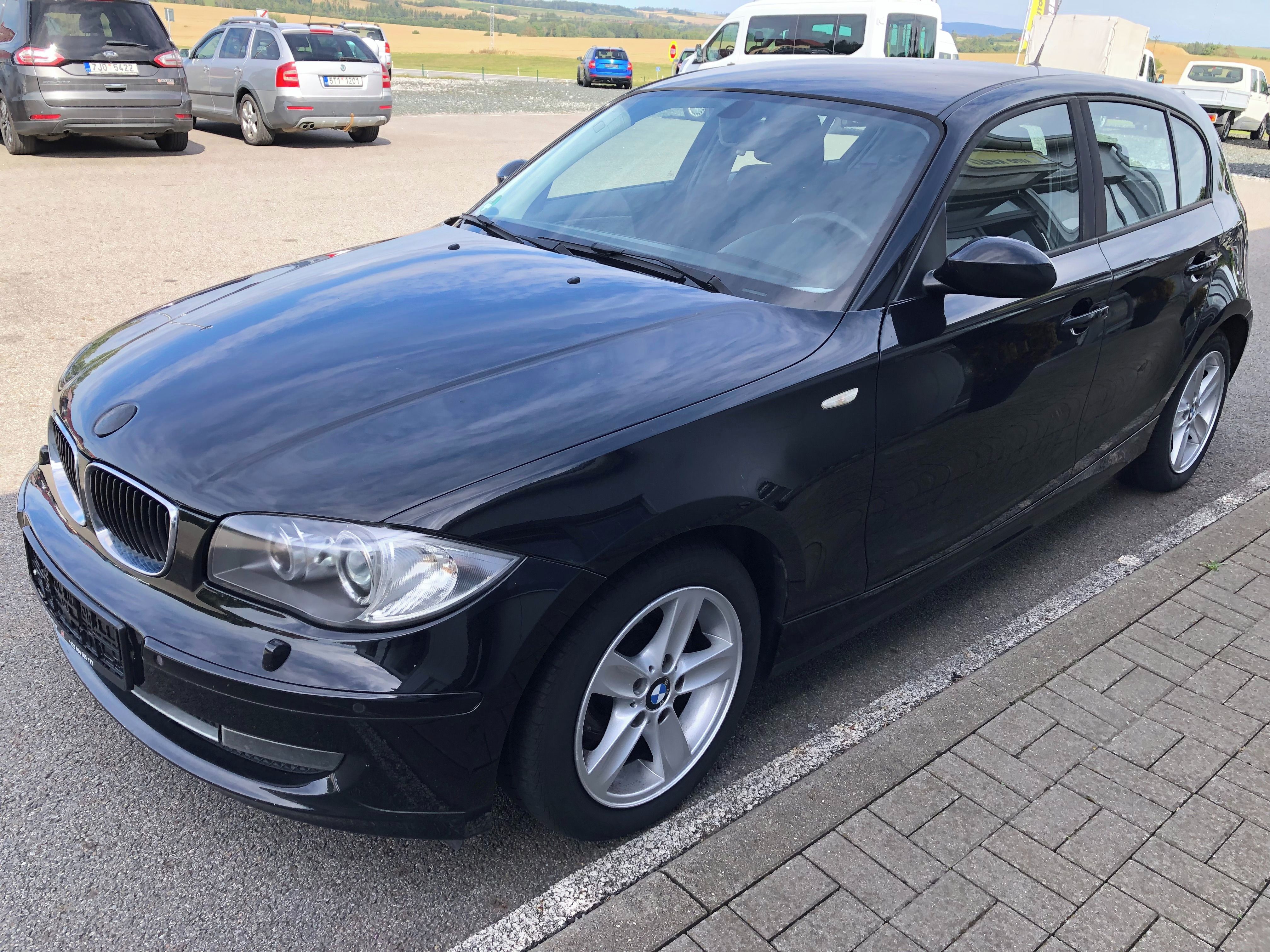 BMW Řada 1, 116i 5dveří nová STK + rozvody - fotka 3