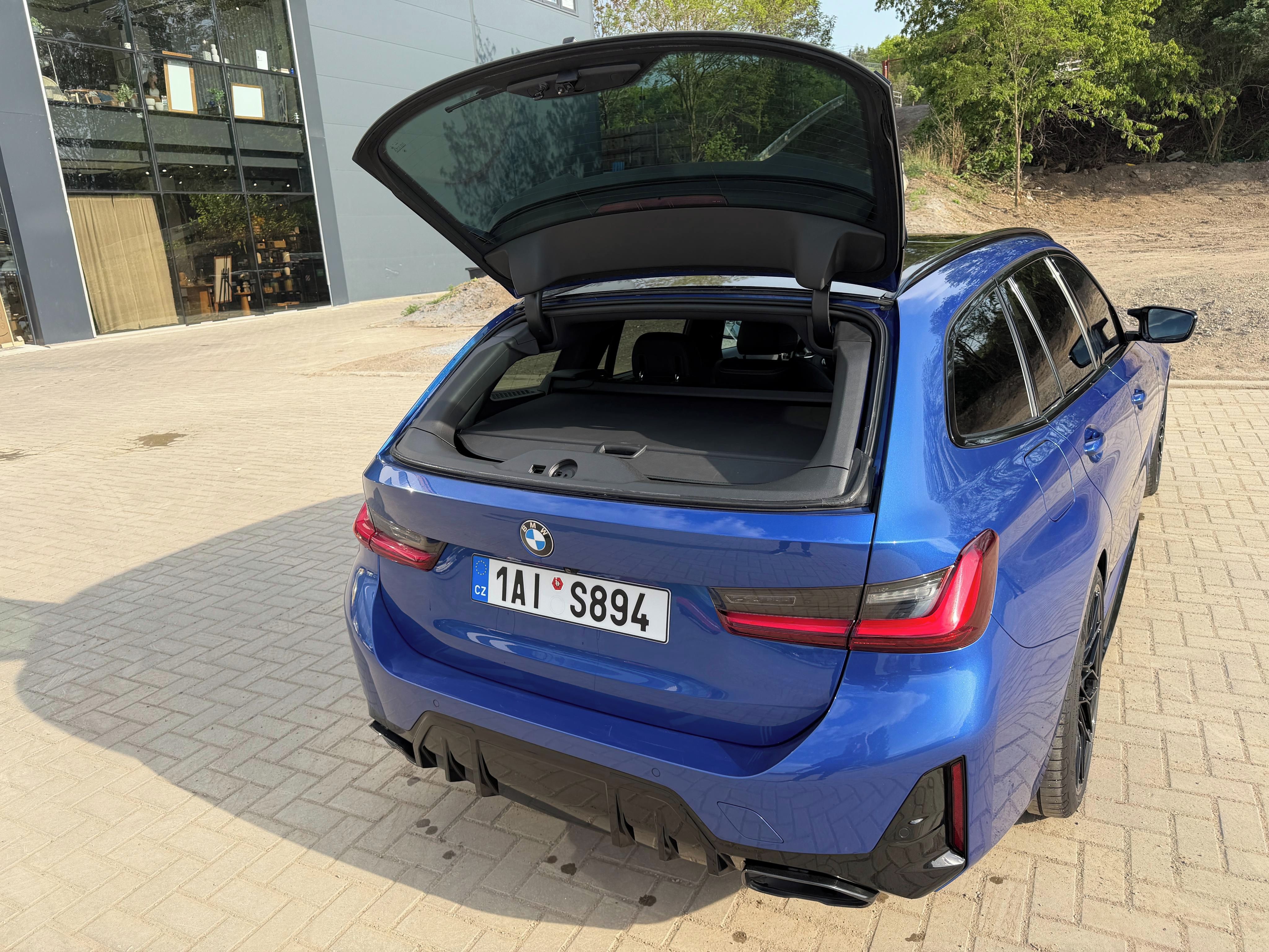 BMW Řada 3, Bmw 340i xDrive LCI - top stav - fotka 4