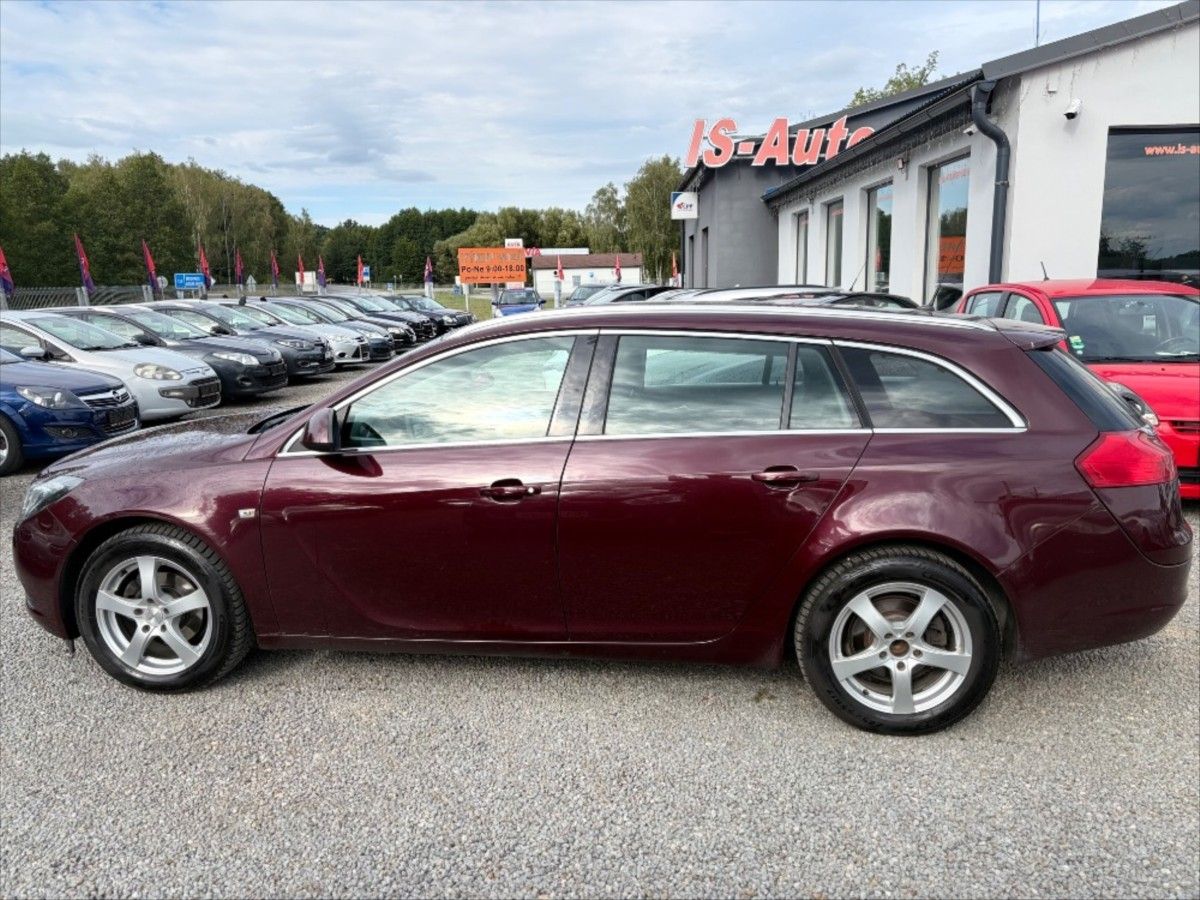 Opel Insignia, 2,0 CDTI COMBI - fotka 6