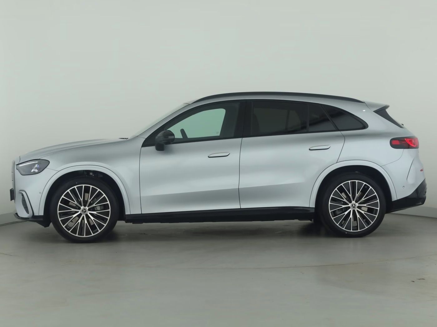 Mercedes-Benz GLC, 400 4MATIC*Burmester*Sky* - fotka 2