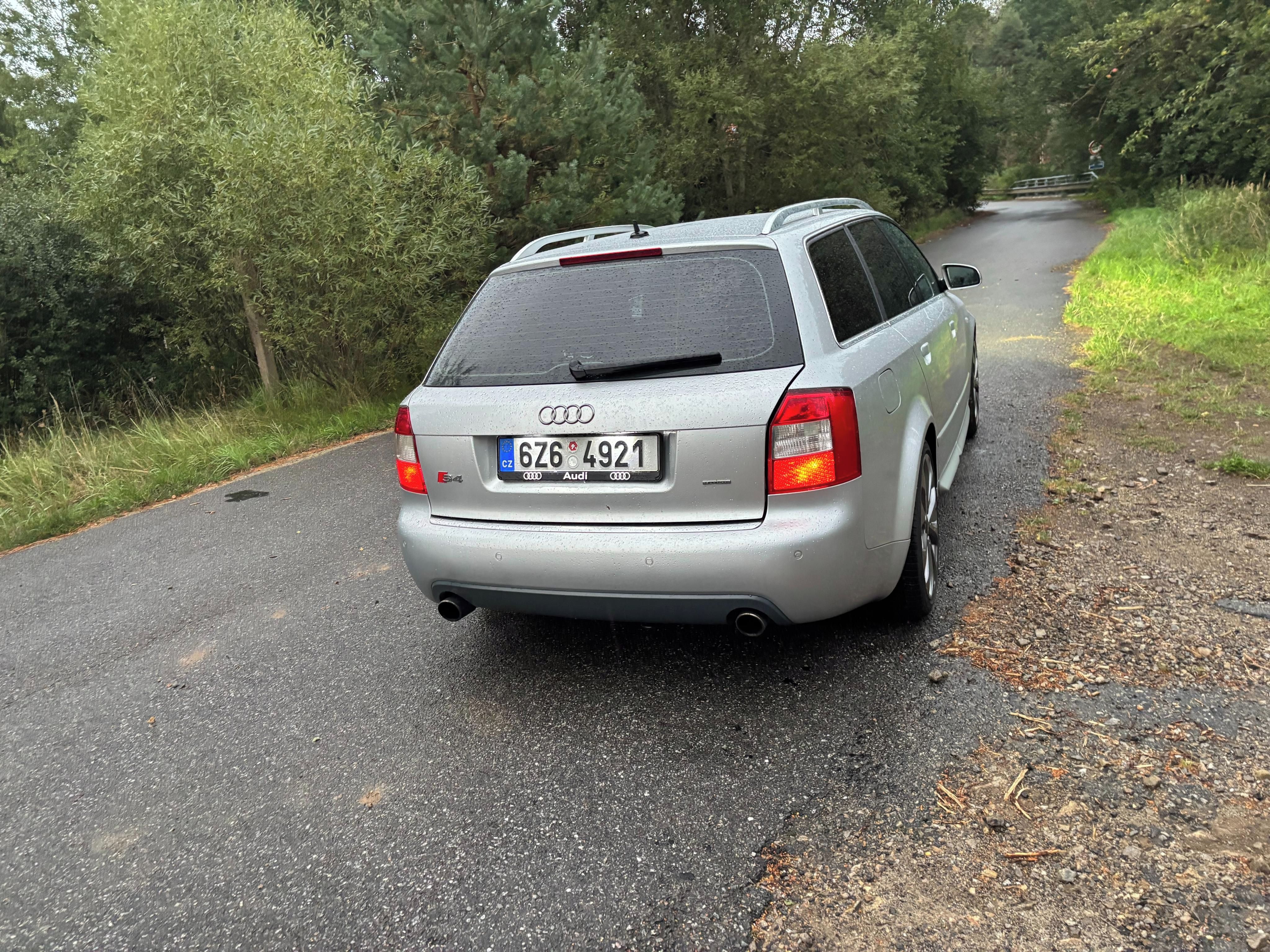 Audi S4, AUDI S4 B6 4.2 V8 - fotka 4