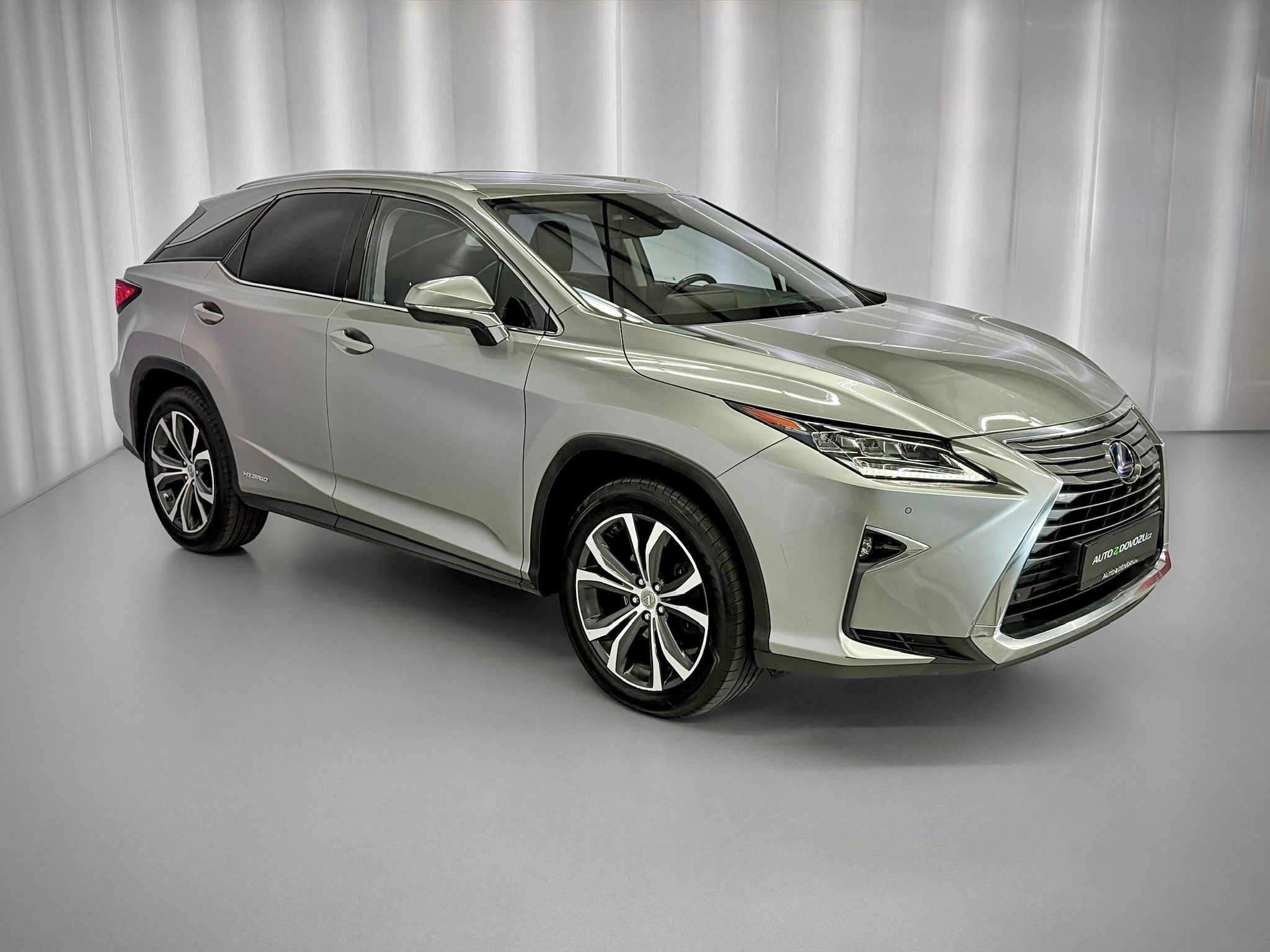 Lexus, h e-CVT AWD LUXURY, ACC, EL. Š - fotka 4