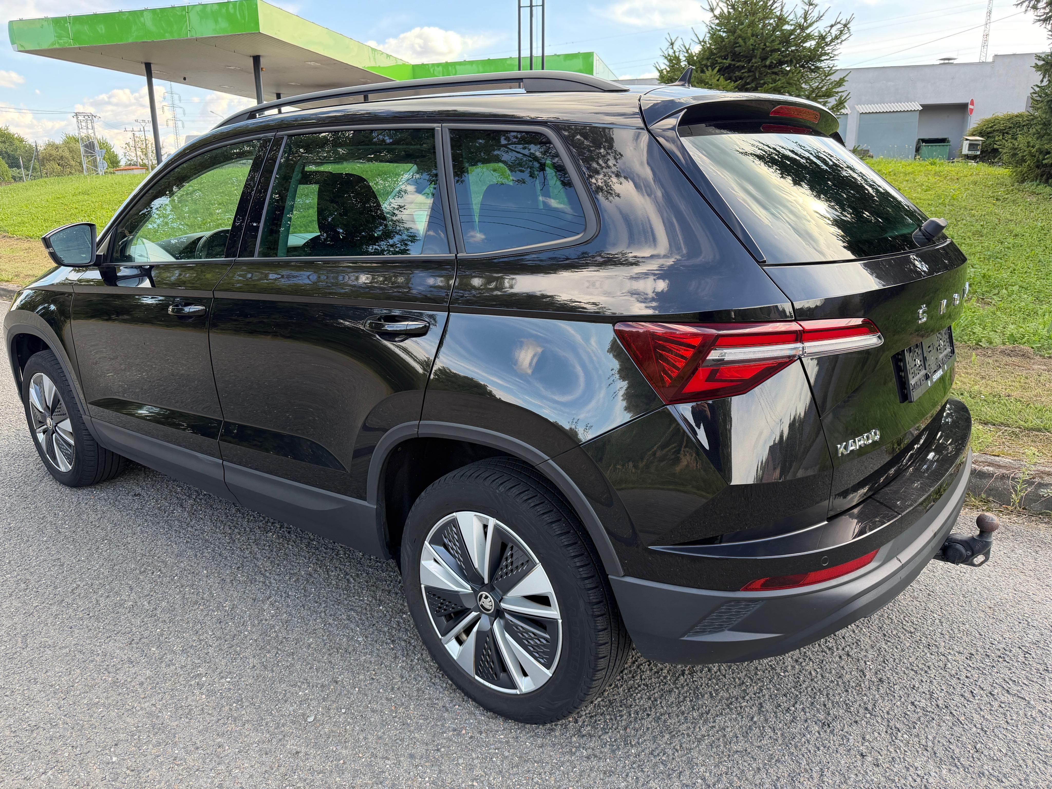 Škoda Karoq, 1.5TSi-DSG,tažné,1.maj - fotka 3