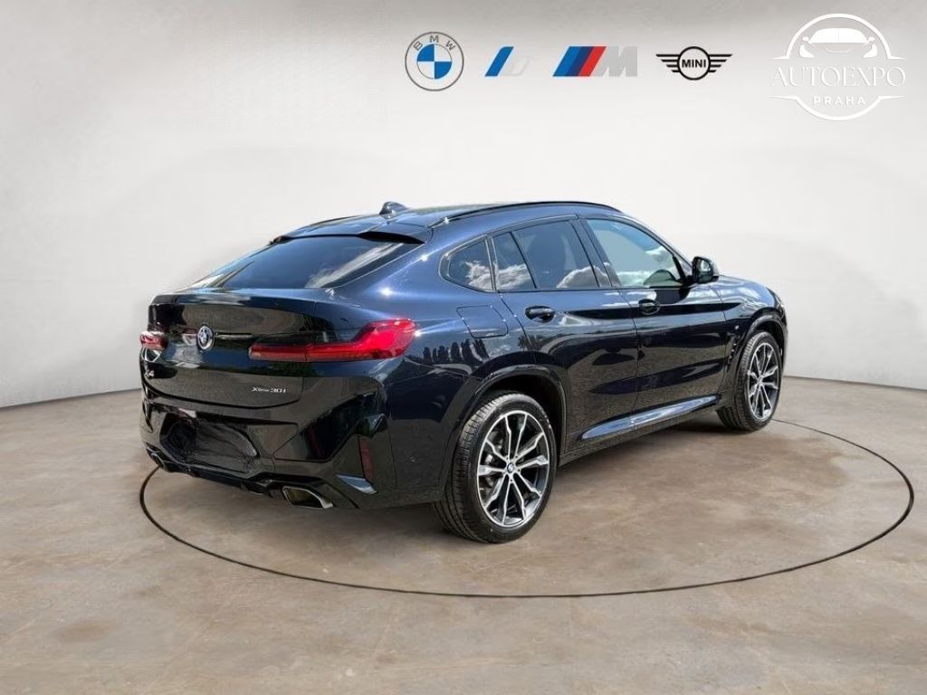 BMW X4, xDrive30i (G02) - fotka 3
