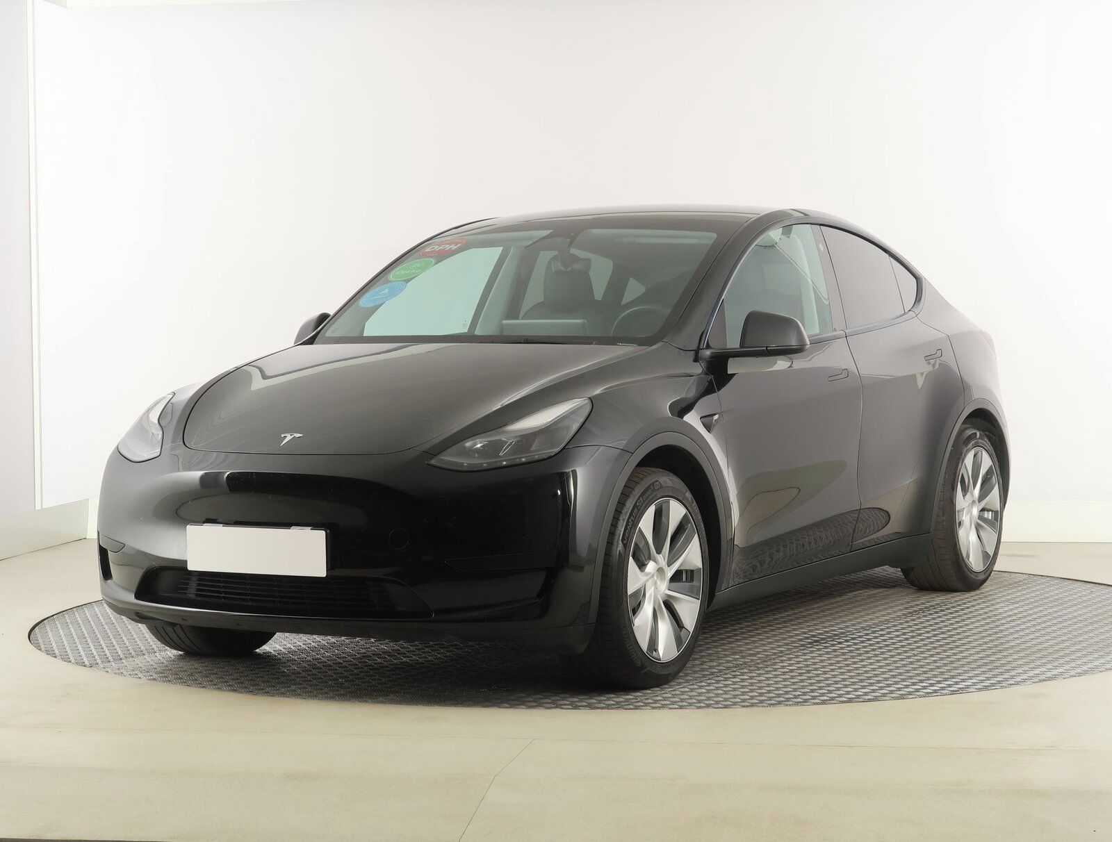 Tesla Model Y, RWD LFP 60kWh, Automat, Kůže - fotka 2