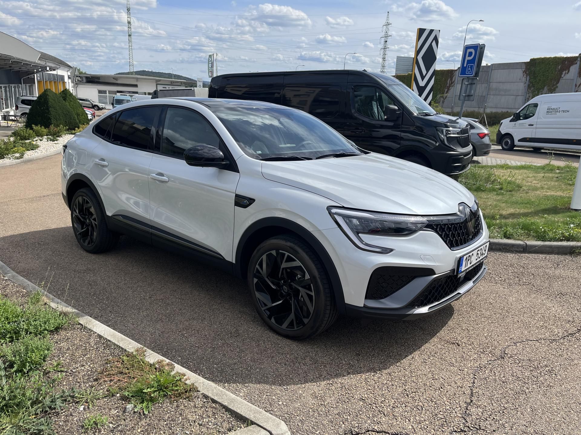 Renault Arkana, esprit Alpine full hybrid - fotka 3