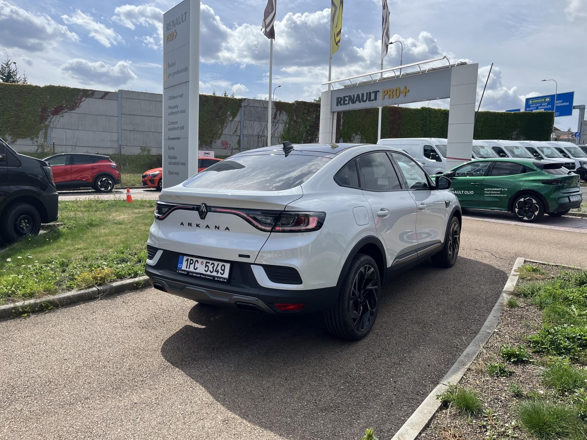 Renault Arkana, esprit Alpine full hybrid - fotka 4