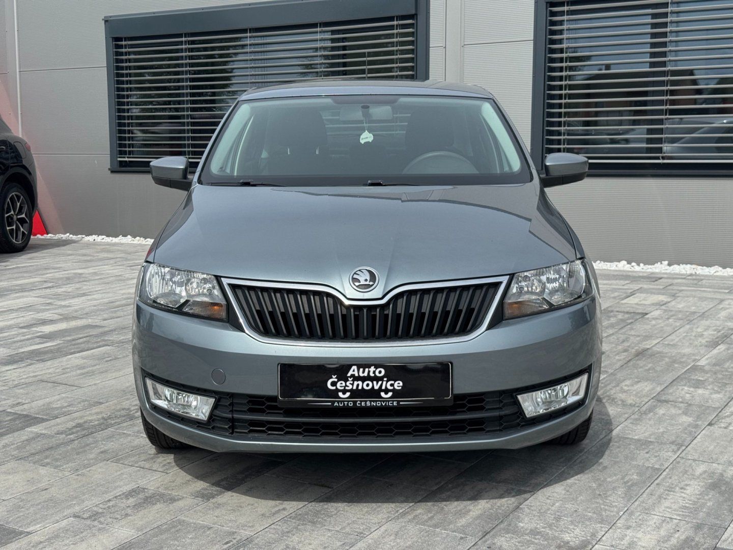 Škoda Rapid, Ambition 1.2 TSI 63kW - fotka 2