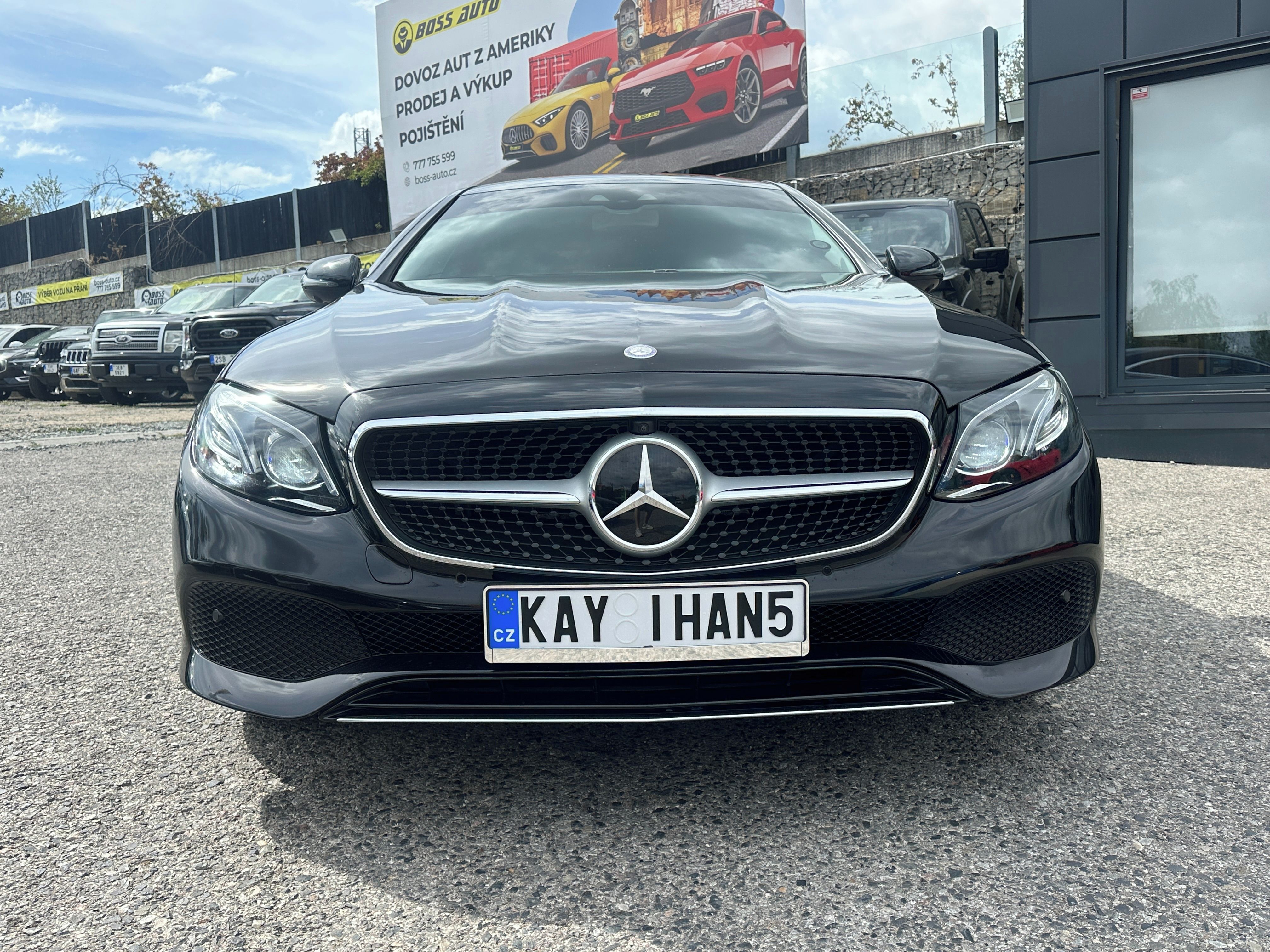 Mercedes-Benz Třídy E, Mercedes-Benz E 200 2018 - fotka 4