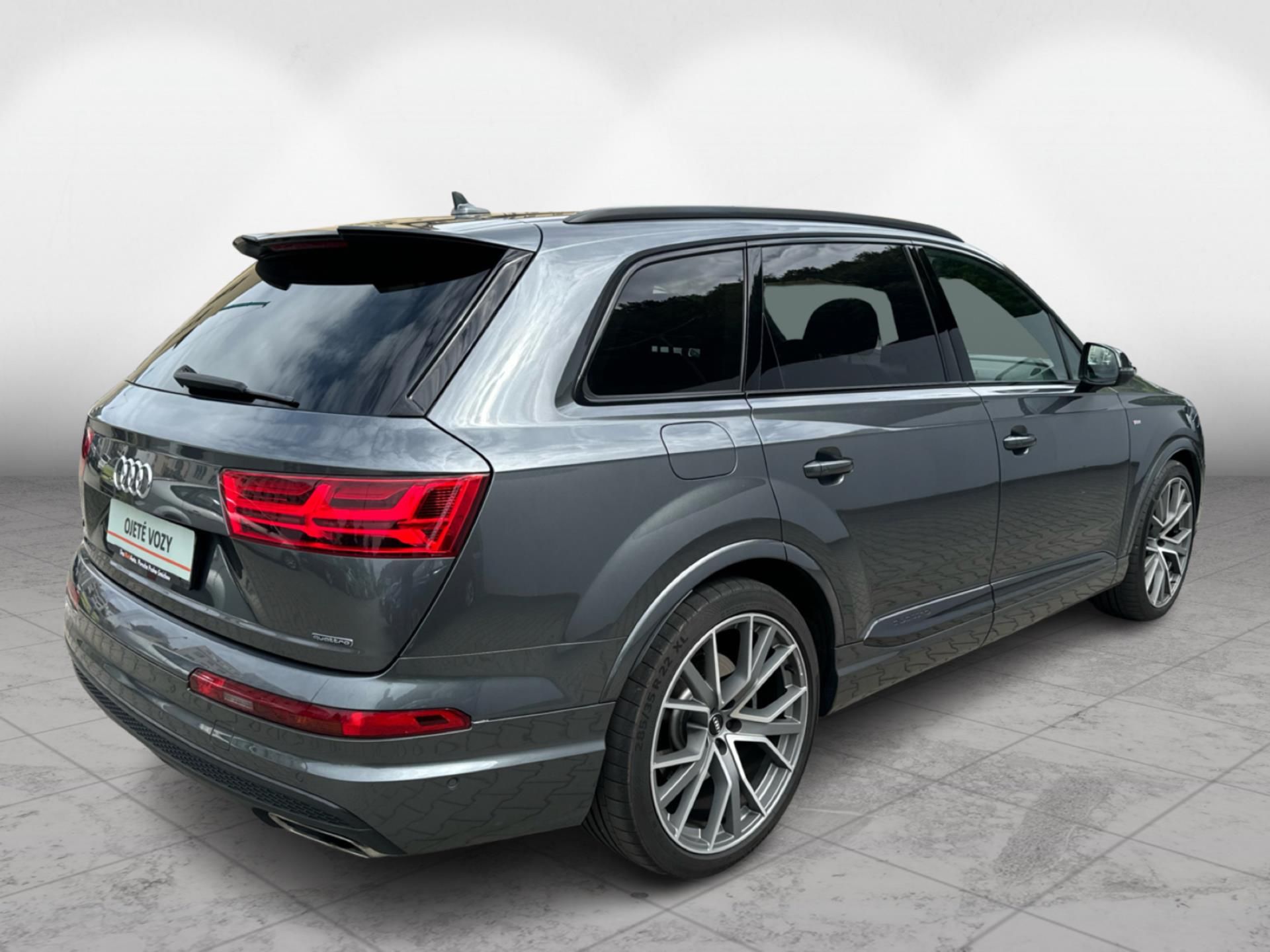 Audi Q7, 3.0 TDI Quattro S-Line 7míst - fotka 6
