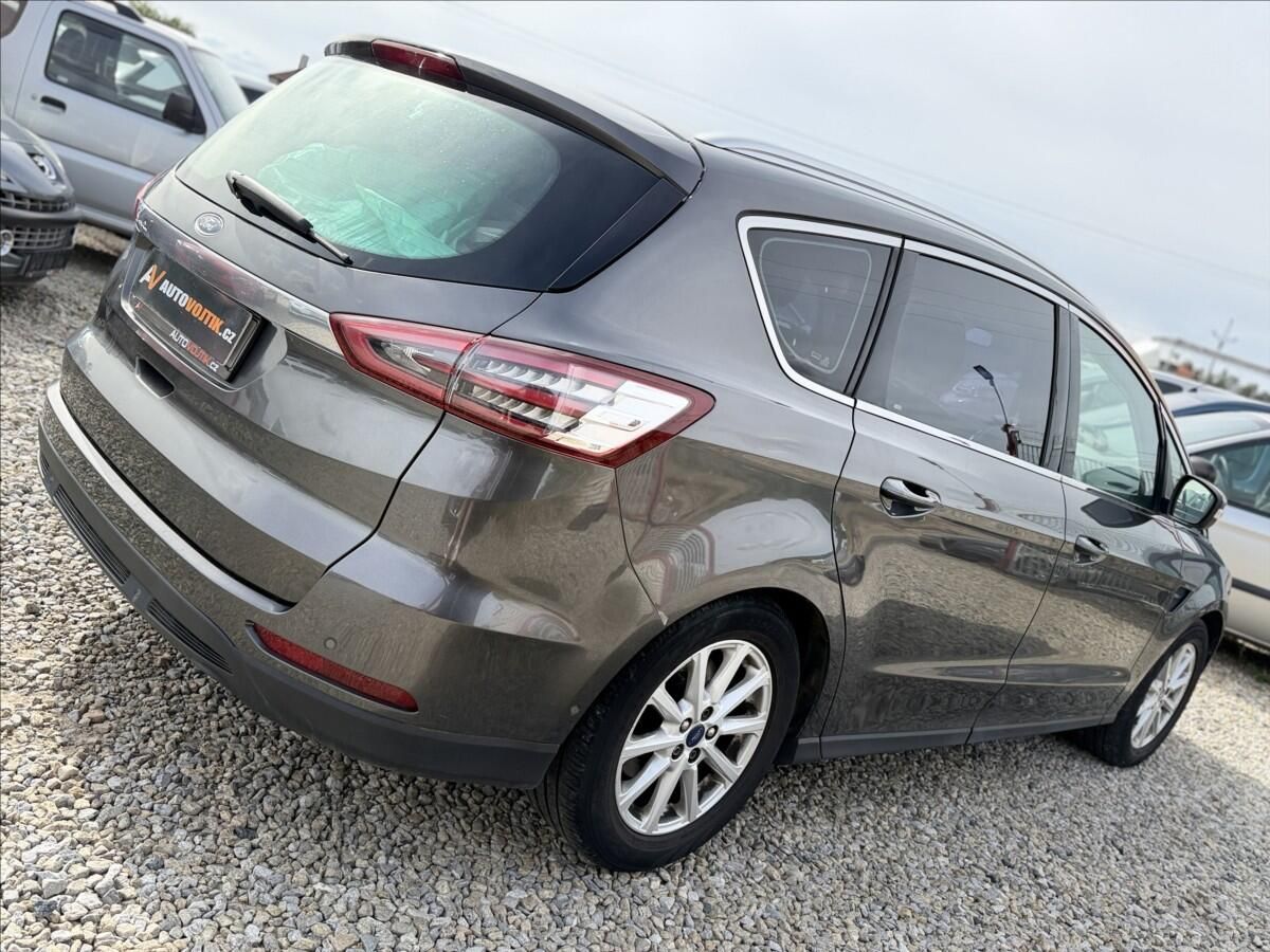 Ford S-MAX, 2,0 TDCI 110kW NAVI +SADA KOL - fotka 5