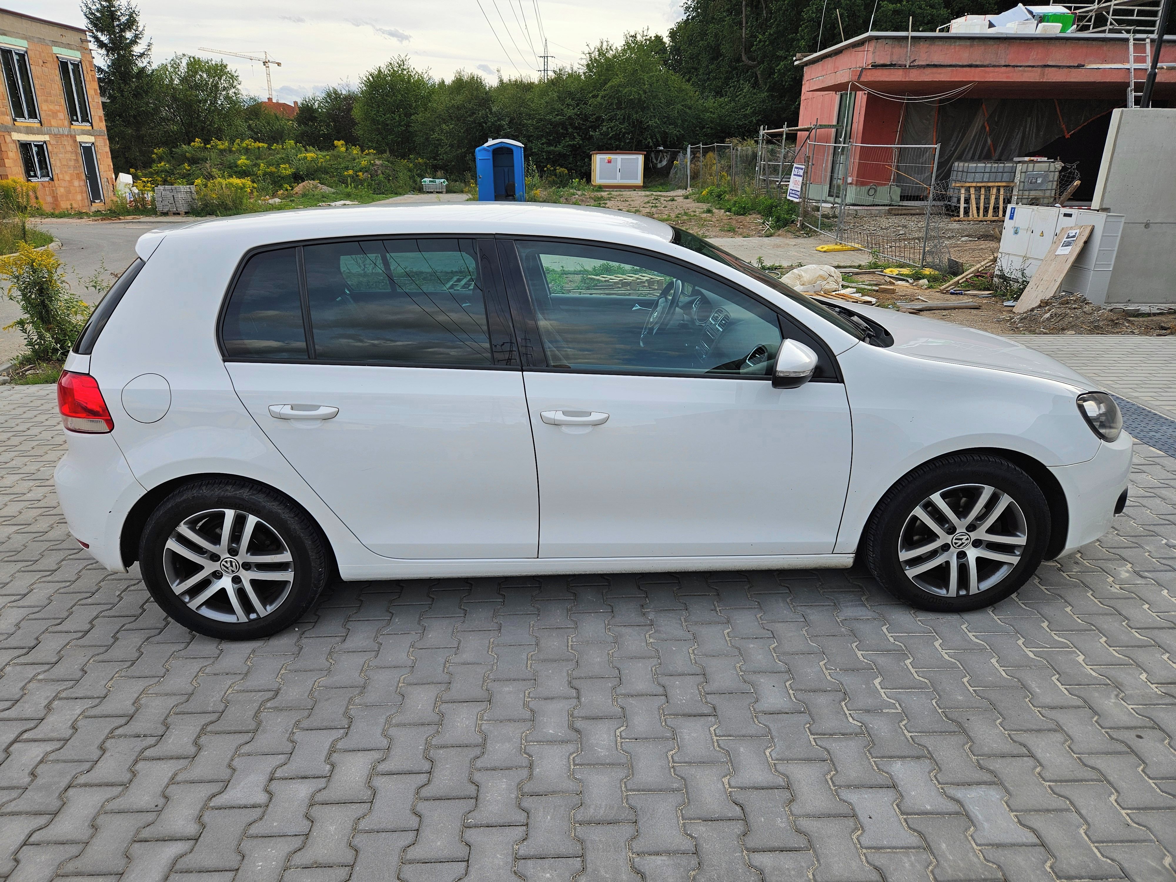 Volkswagen Golf, nízká spotřeba, nová STK - fotka 4