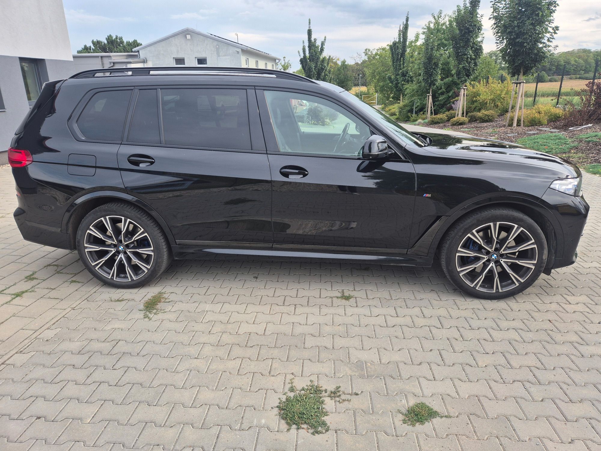 BMW X7, BMW X7 M50i - fotka 4