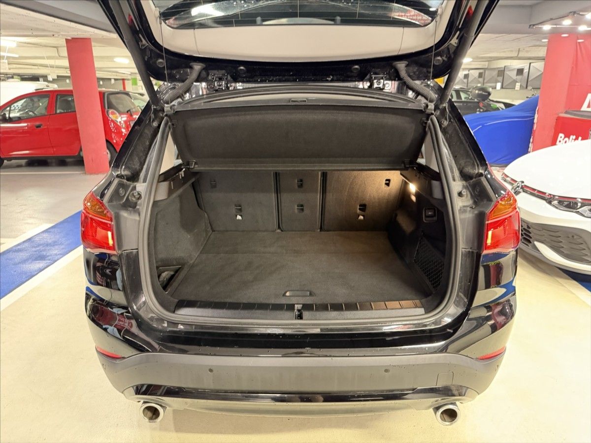 BMW X1, 2,0 D XDIVE - fotka 5