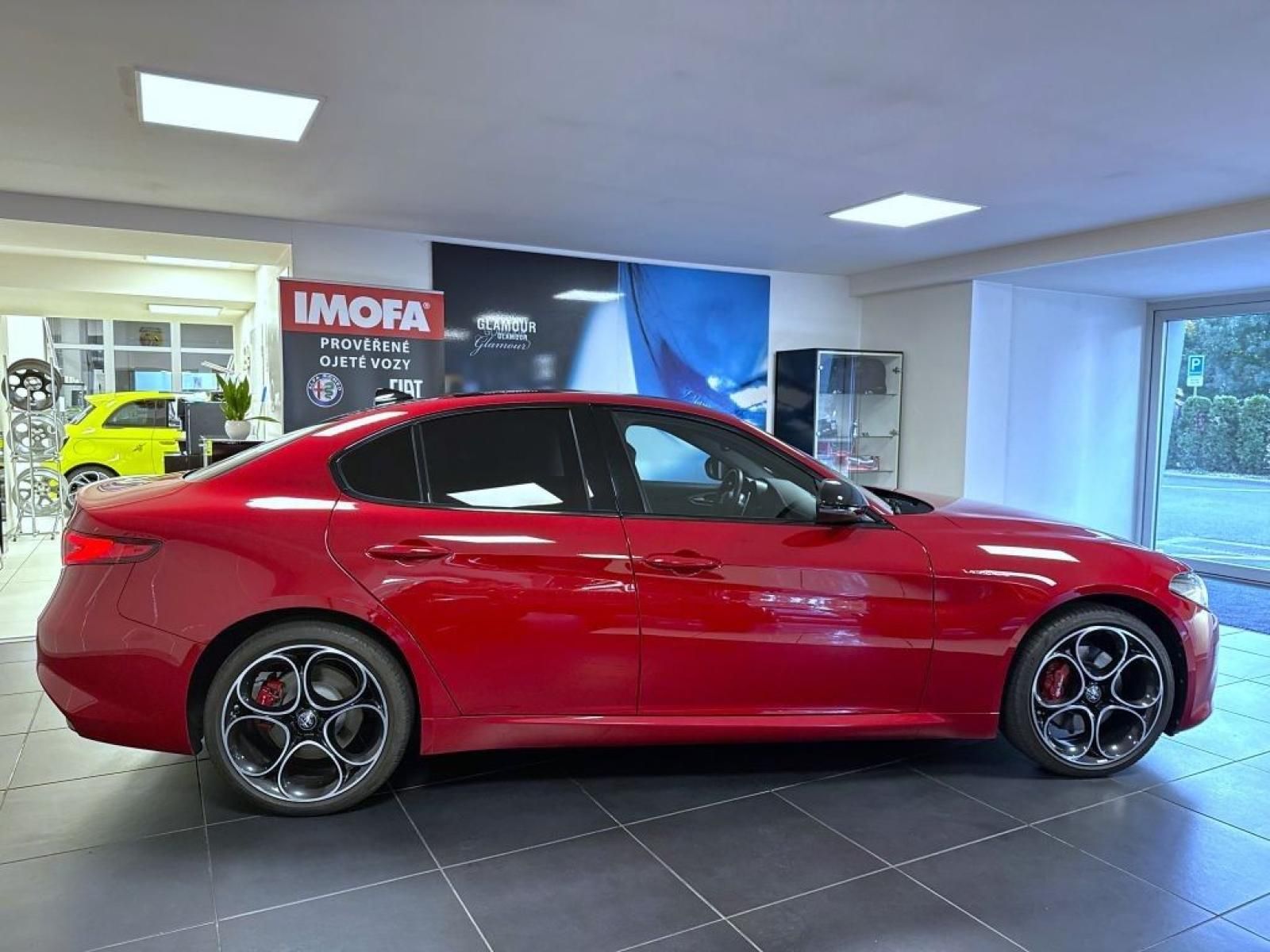 Alfa Romeo Giulia, 2.0T 280k AT8 ZF Q4 4x4 Veloce - fotka 4