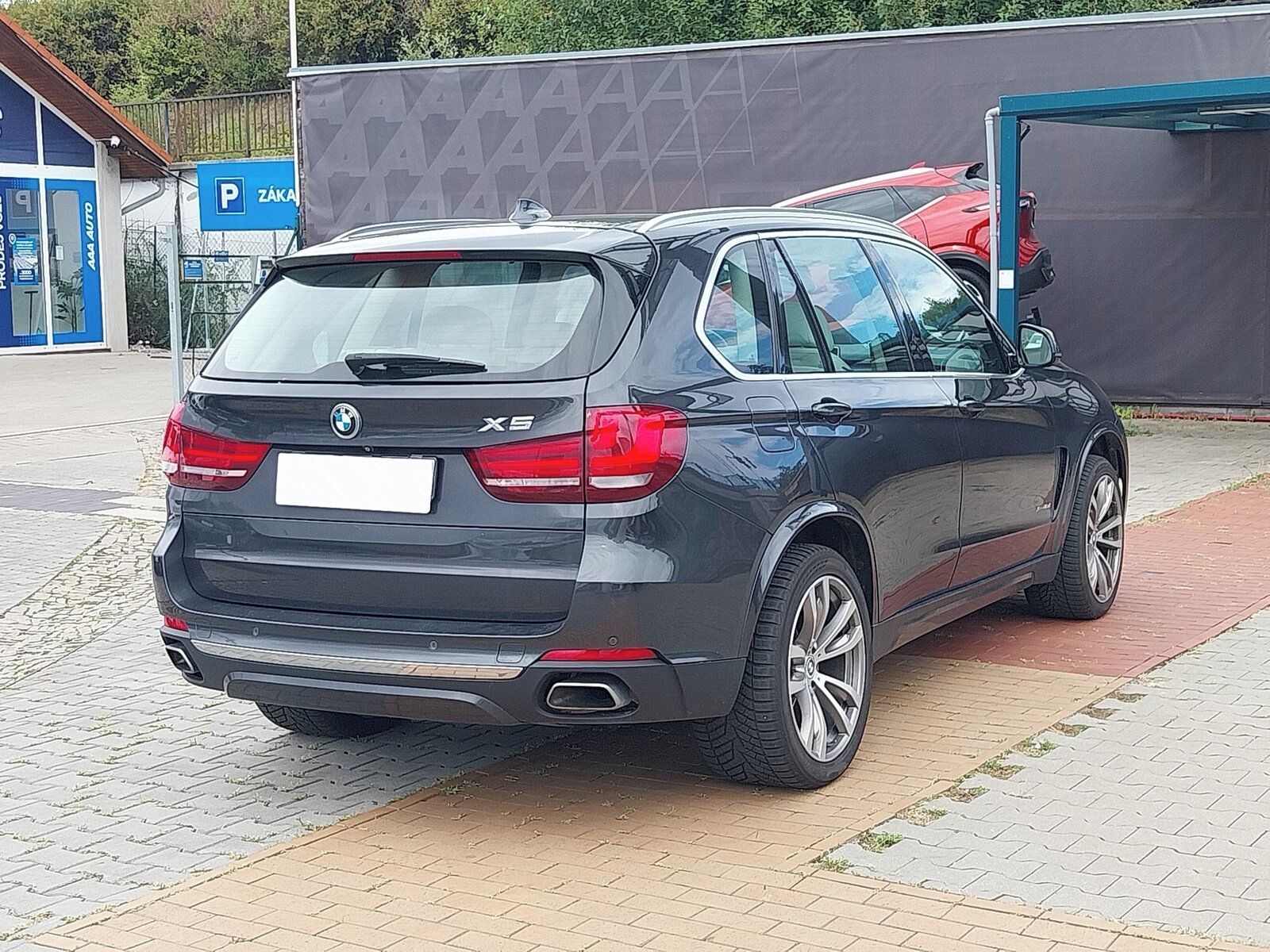 BMW X5, xDrive40d, 4X4, Automat, Kůže - fotka 5
