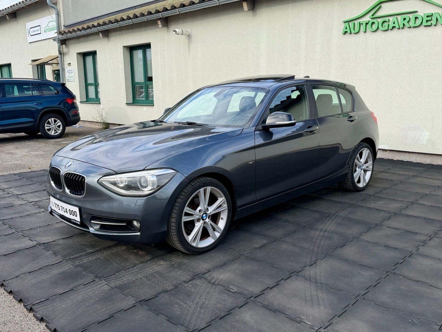 BMW Řada 1, 2.0 šíbr M-Sport, nové rozvody - fotka 3