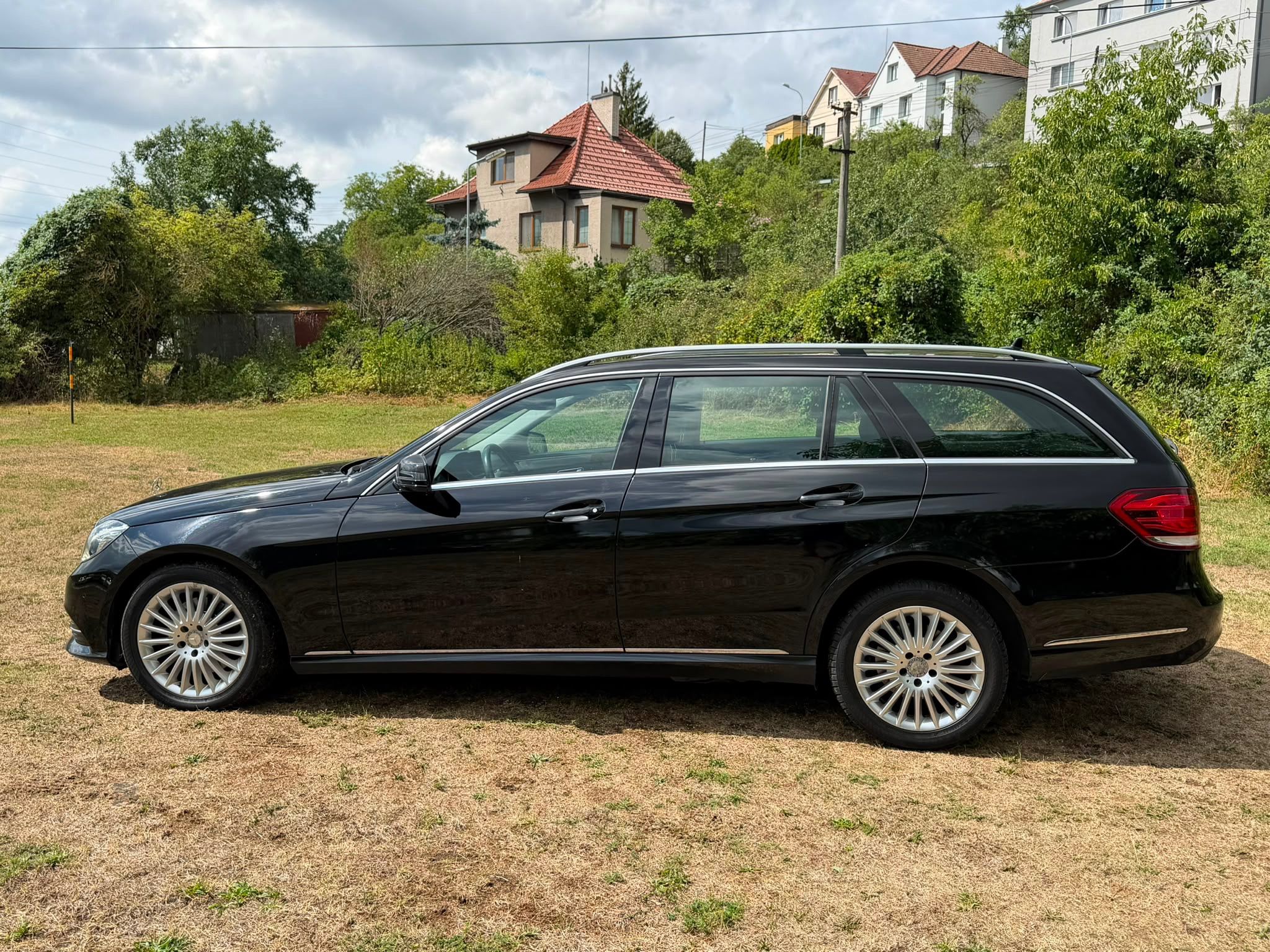 Mercedes-Benz Třídy E, 250 BLUETEC - fotka 4