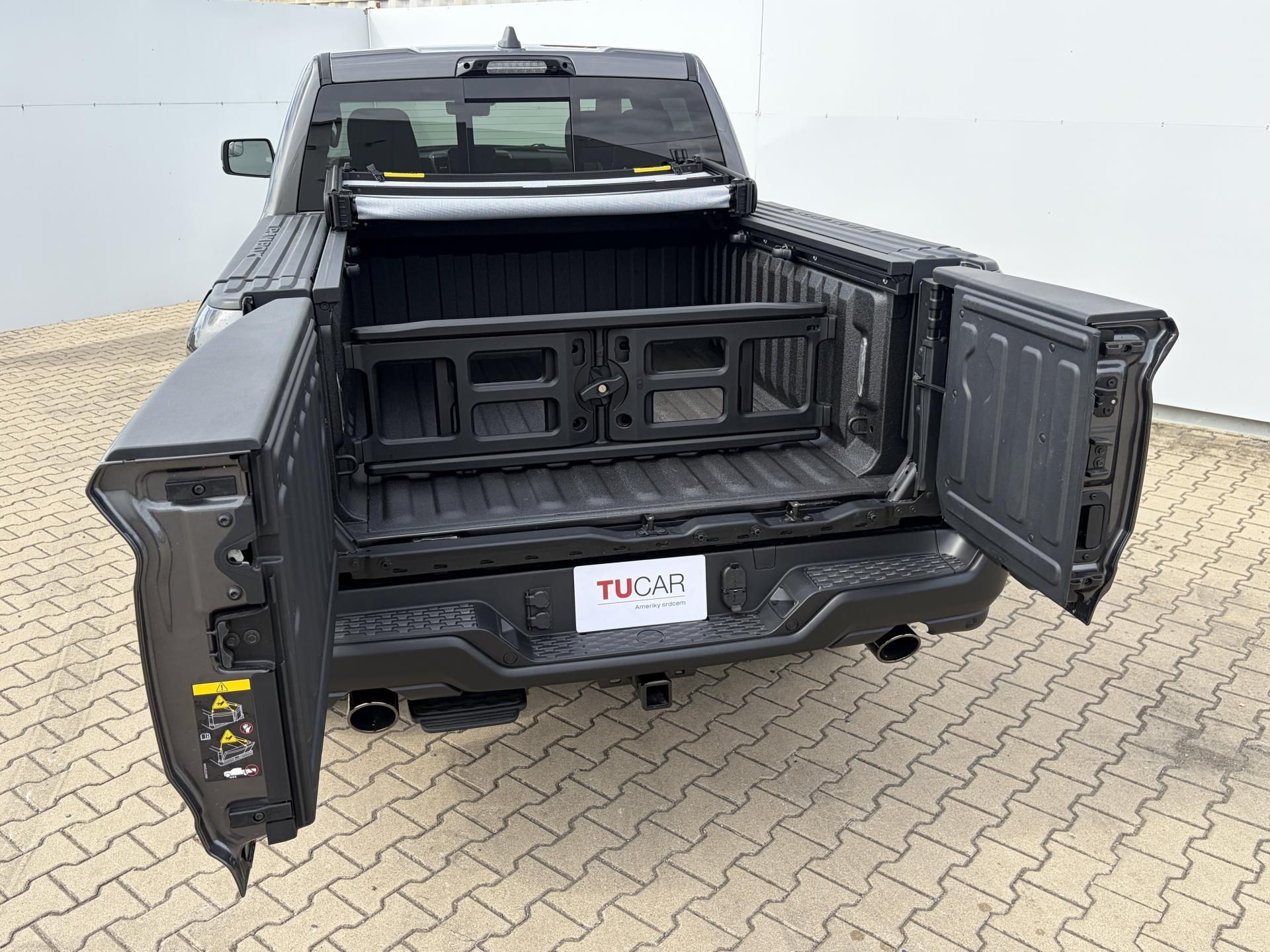 RAM 1500, Rebel 5.7 V8 Hemi 2026 - fotka 6