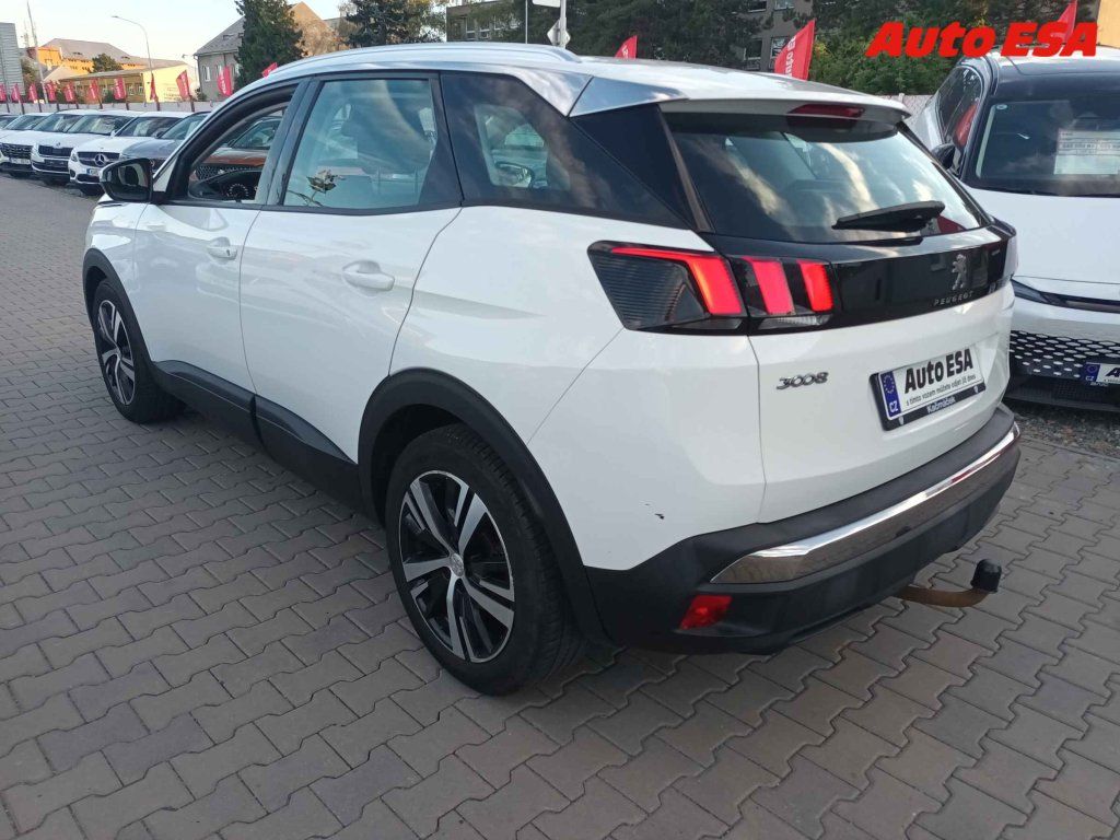 Peugeot 3008, 1.5HDi,1.maj,ČR - fotka 2