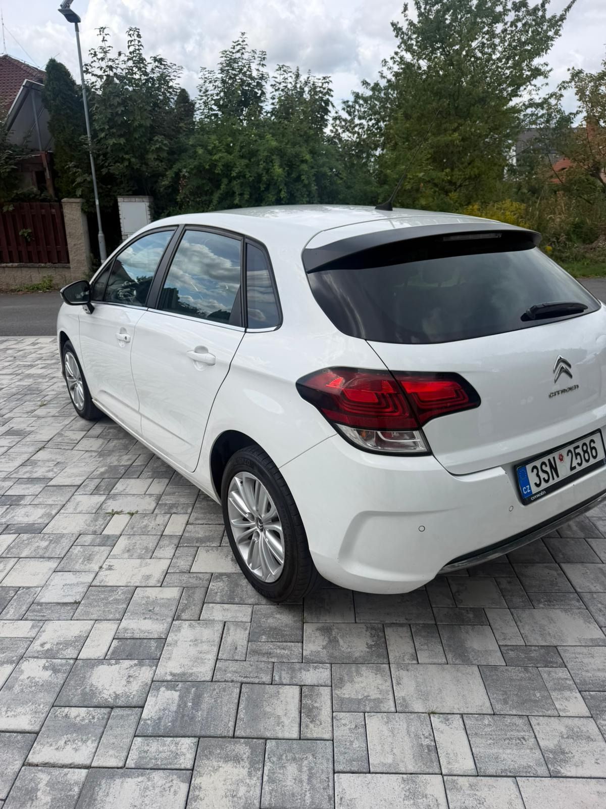 Citroën C4, 1.6 HDi 75 kW - fotka 2