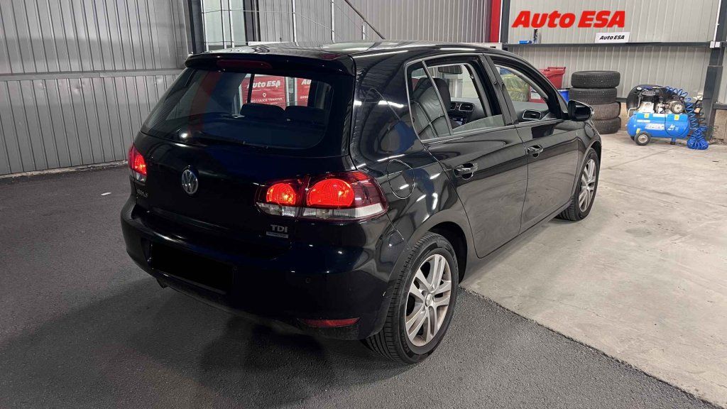 Volkswagen Golf, 1.6TDi - fotka 2