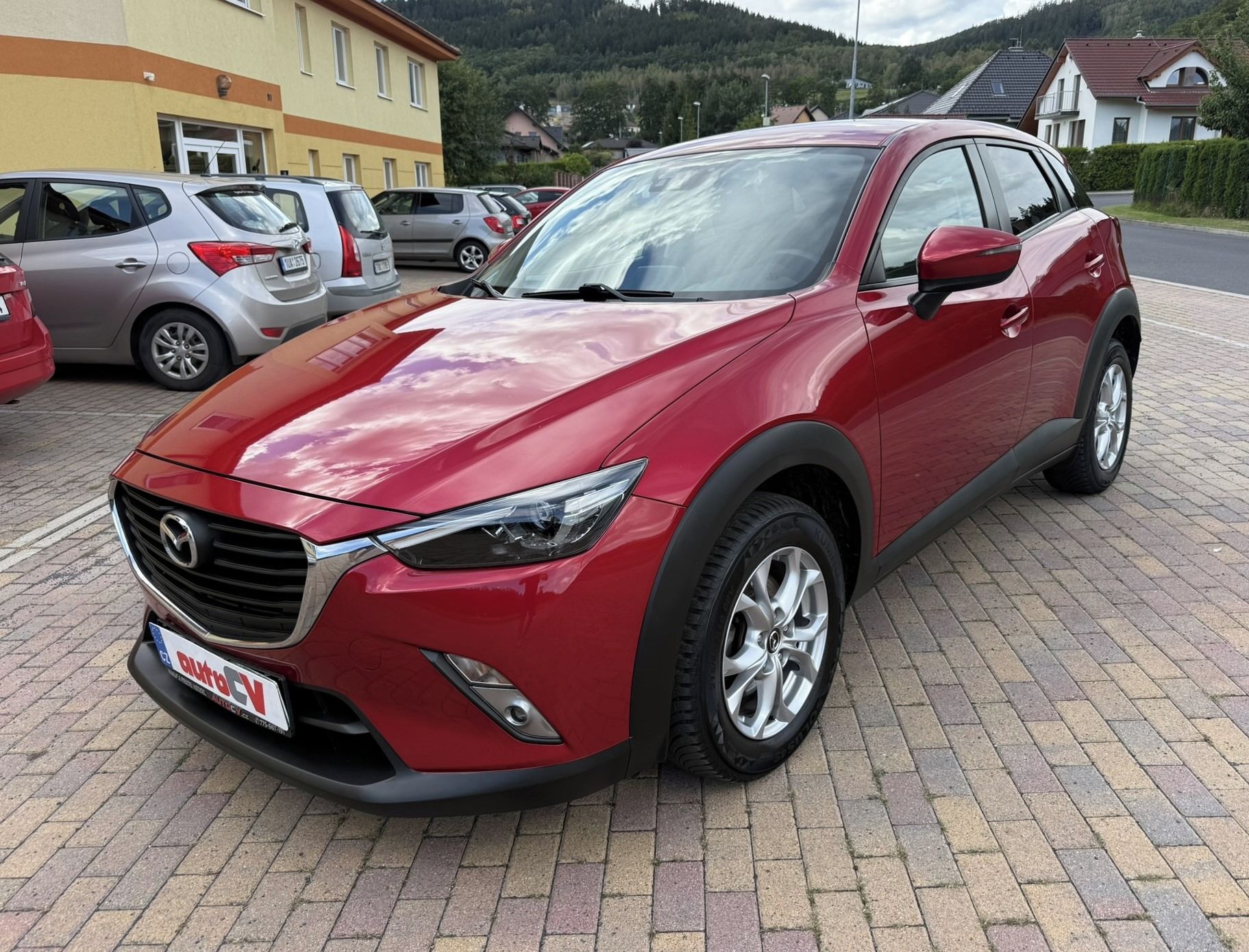 Mazda CX-3, 2.0 SKYACTIV-G 88kW NAV,VÝHŘEV - fotka 2