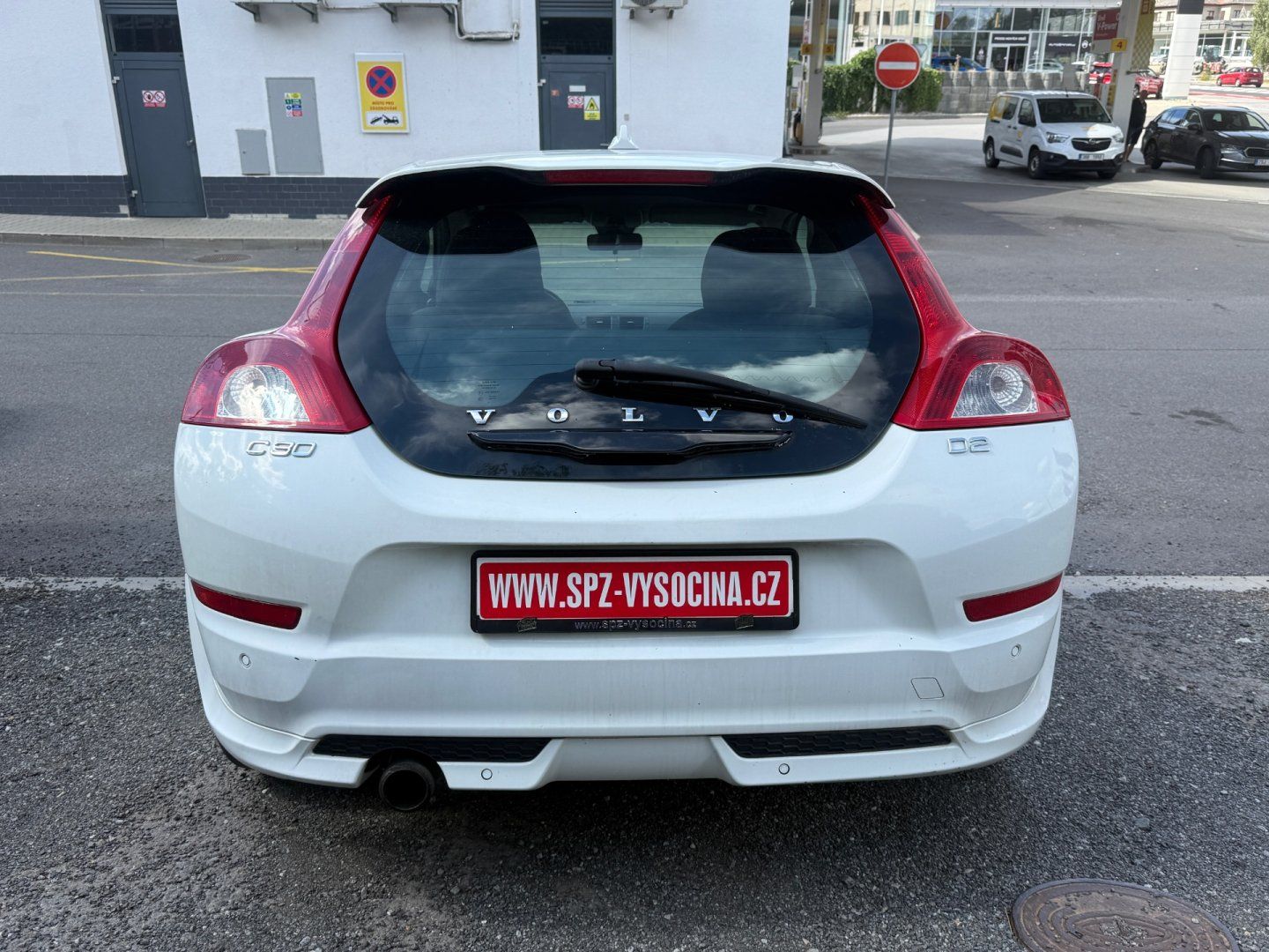 Volvo C30, 1.6d R-Design - fotka 5
