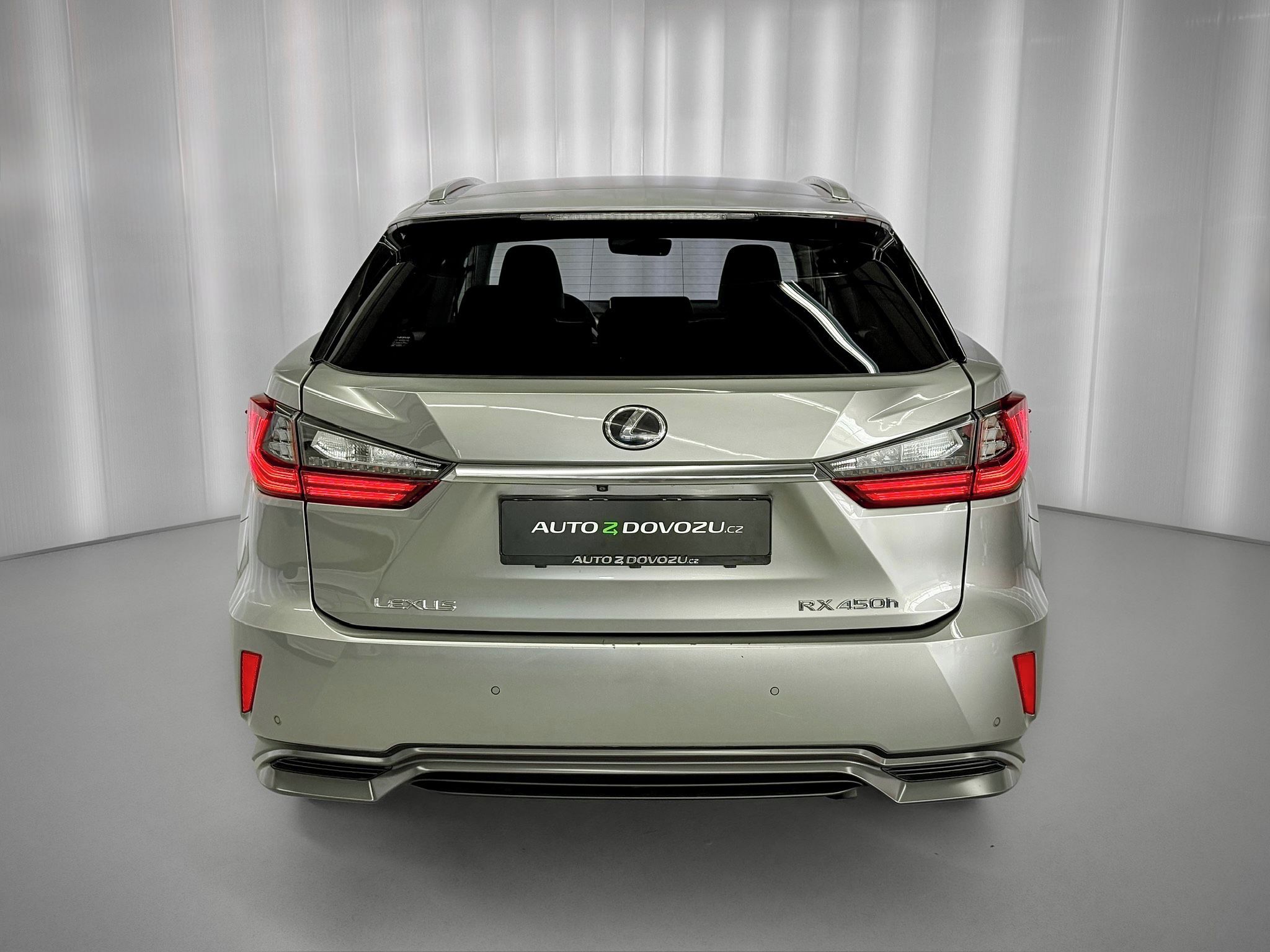 Lexus, h e-CVT AWD LUXURY, ACC, EL. Š - fotka 6