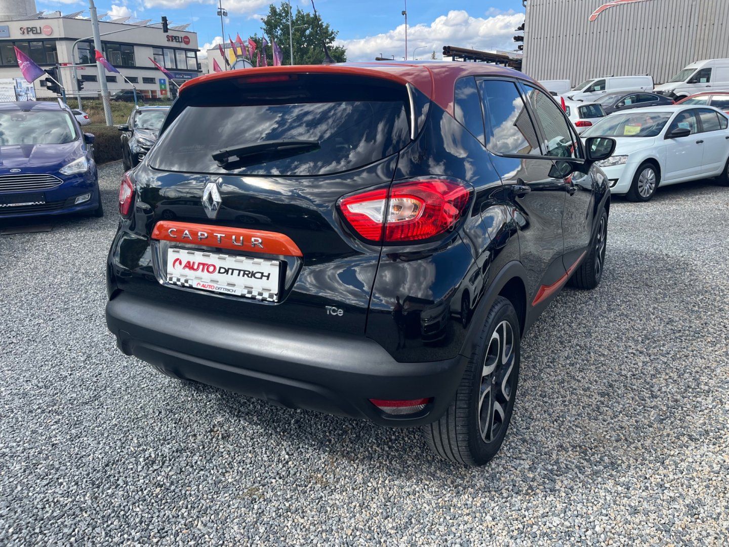Renault Captur, 0.9 TCe  INTENS - fotka 5