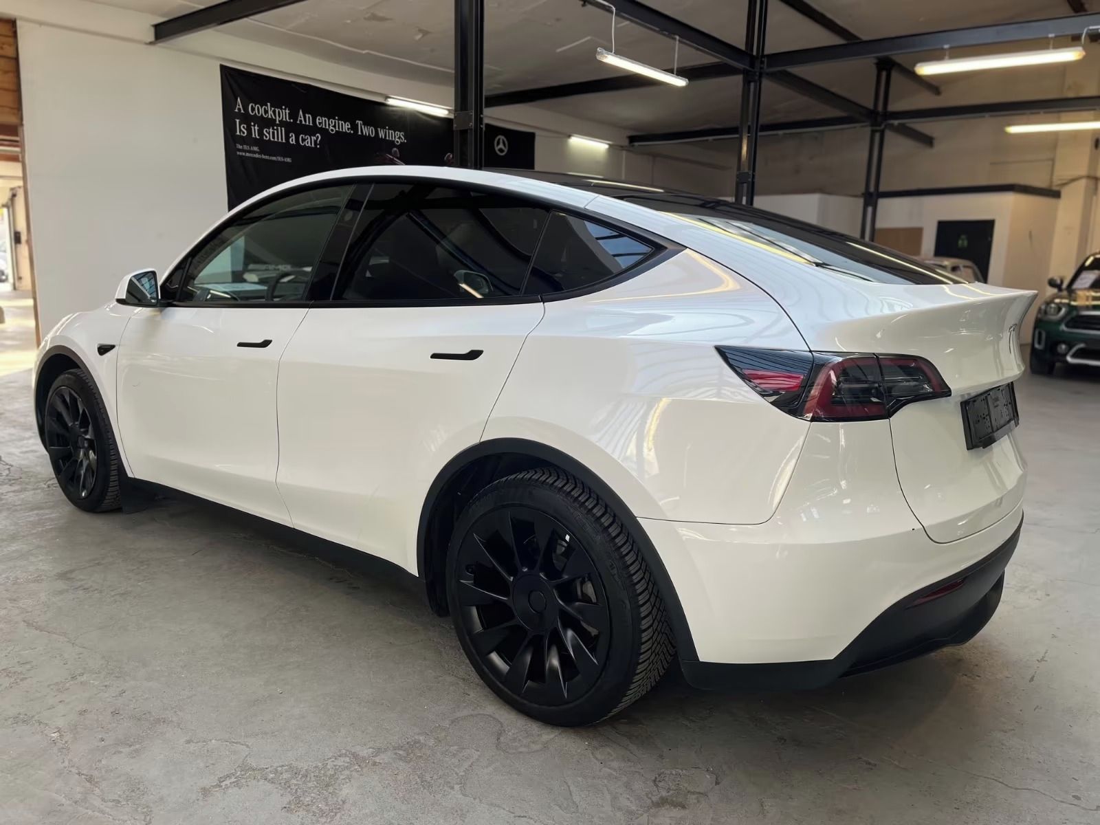Tesla Model Y, Long Range RWD*Kůže*Navi* - fotka 4