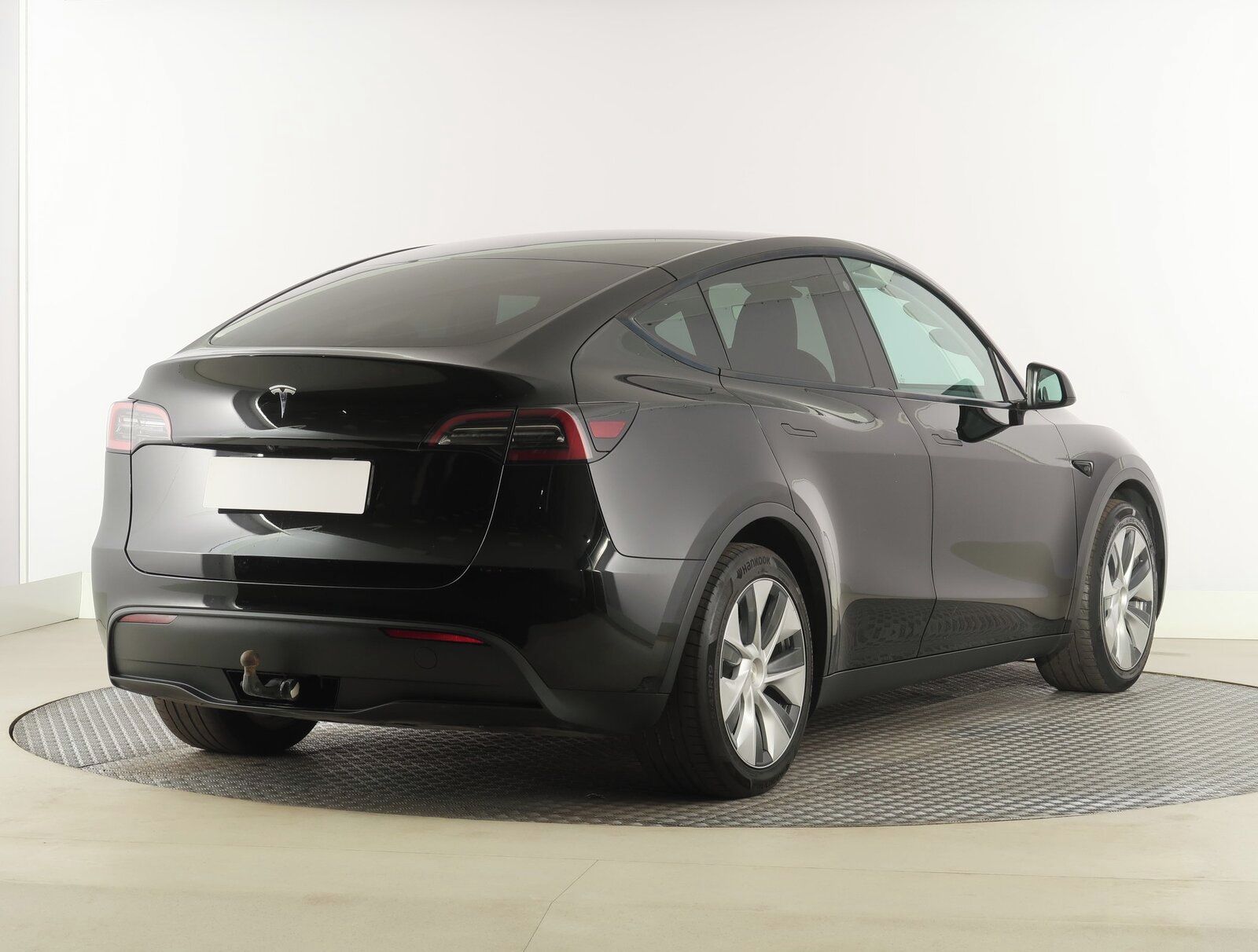 Tesla Model Y, RWD LFP 60kWh, Automat, Kůže - fotka 5