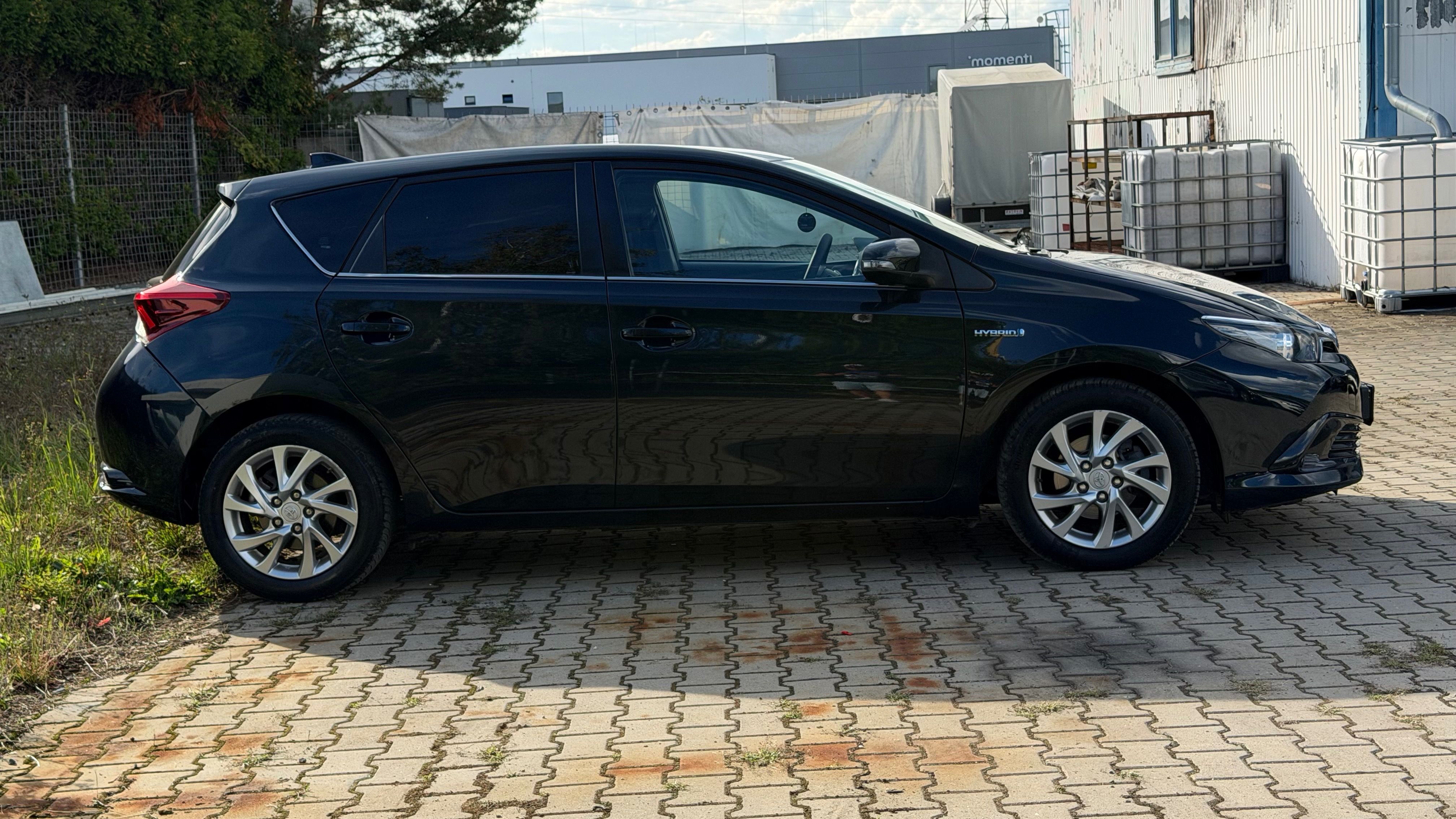 Toyota Auris, 1,8 i HYBRID KAMERA NAVI - fotka 5