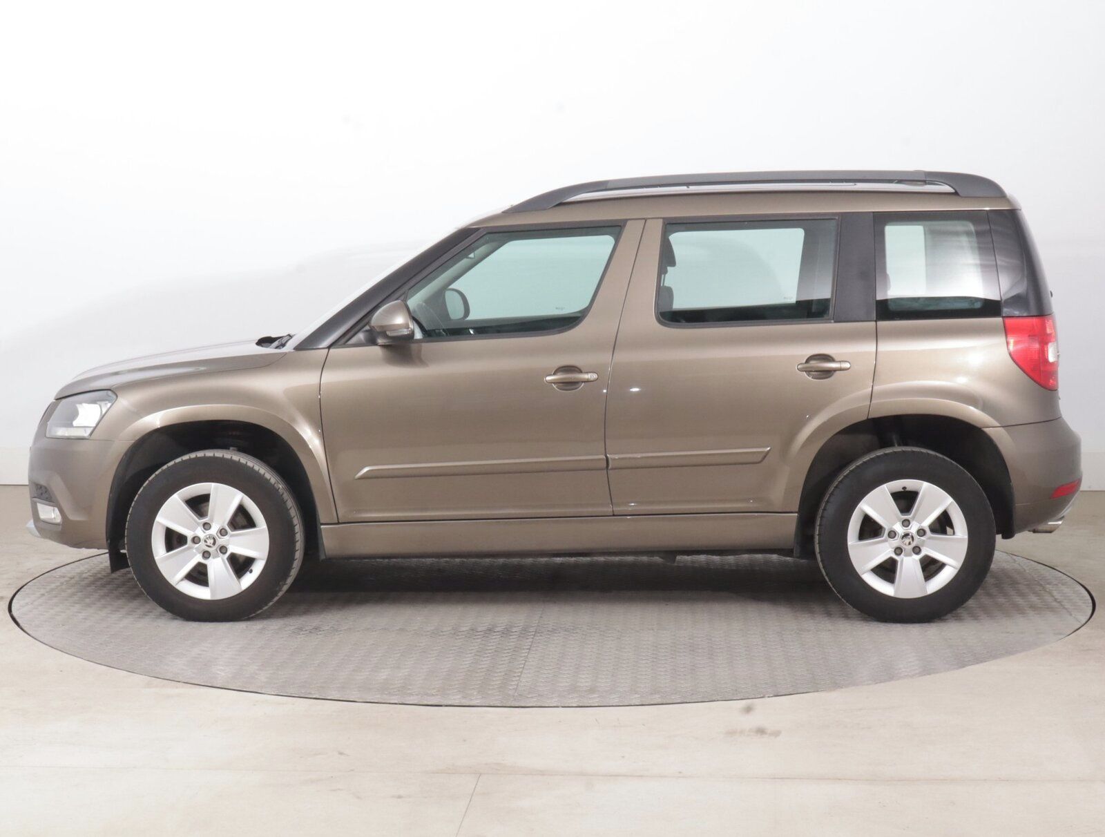 Škoda Yeti, 1.4 TSI, Automat, Serv.kniha - fotka 3