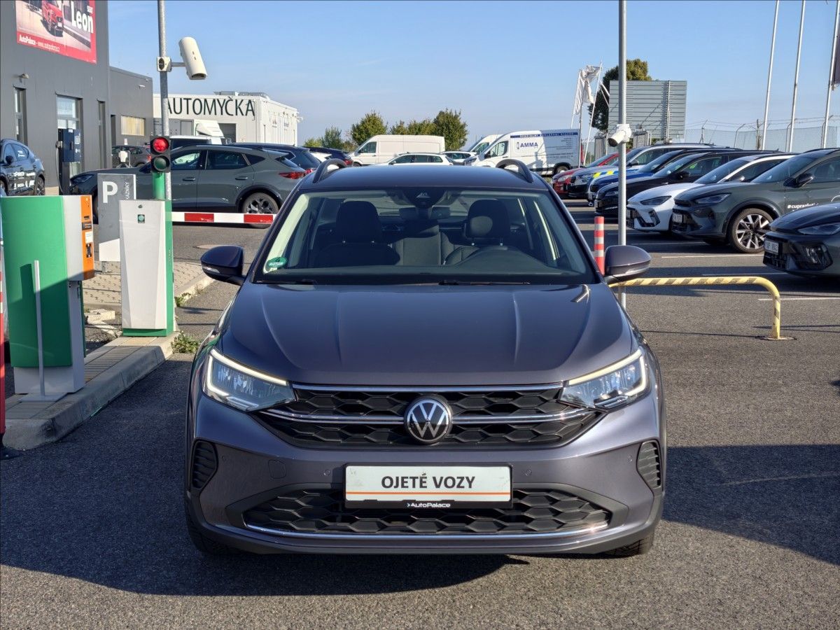 Volkswagen Taigo, 1,0 TSI Life MT 6q 81kW - fotka 4